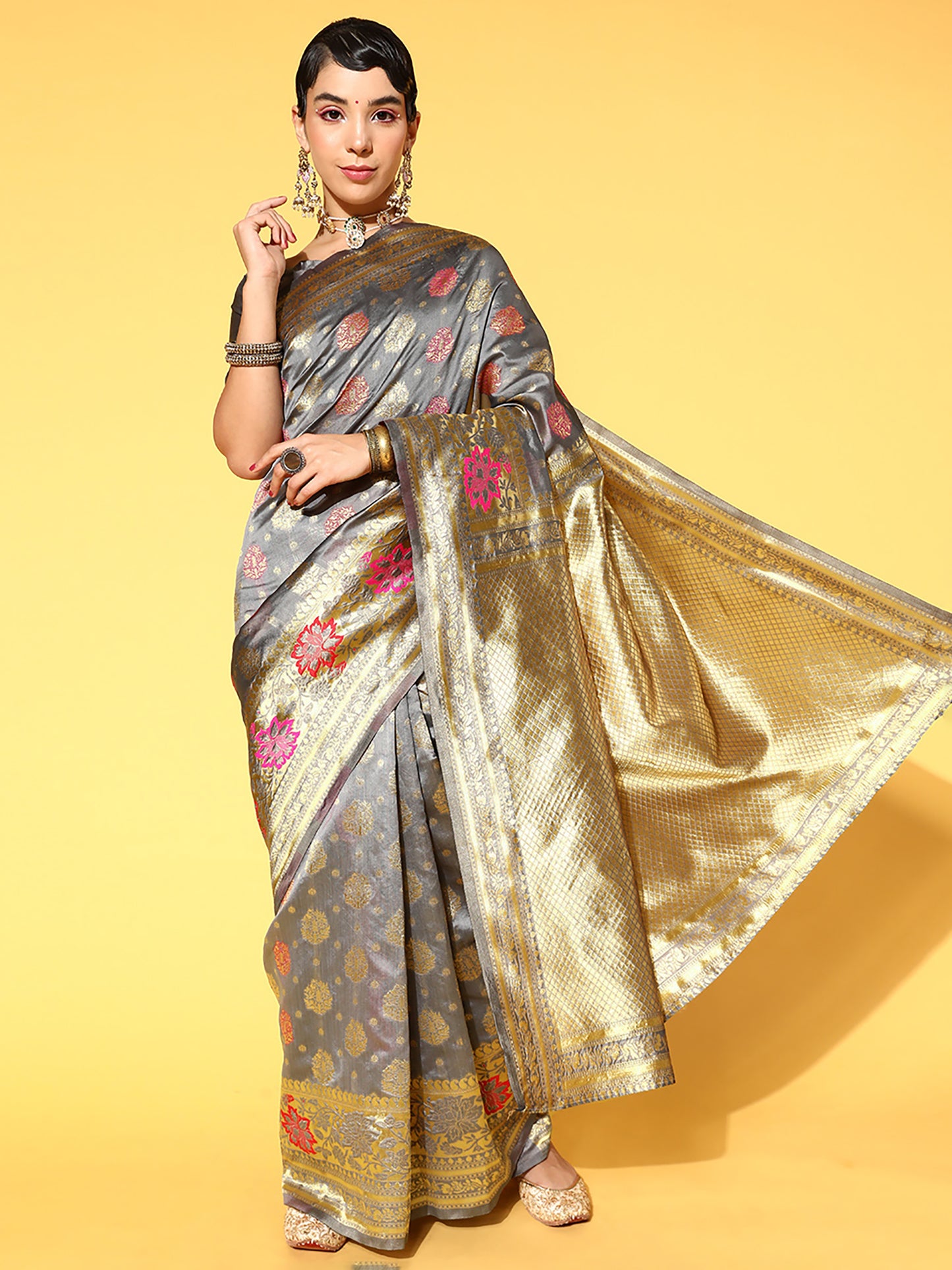 Women's Silk Blend Grey Woven Design Celebrity Saree With Blouse Piece