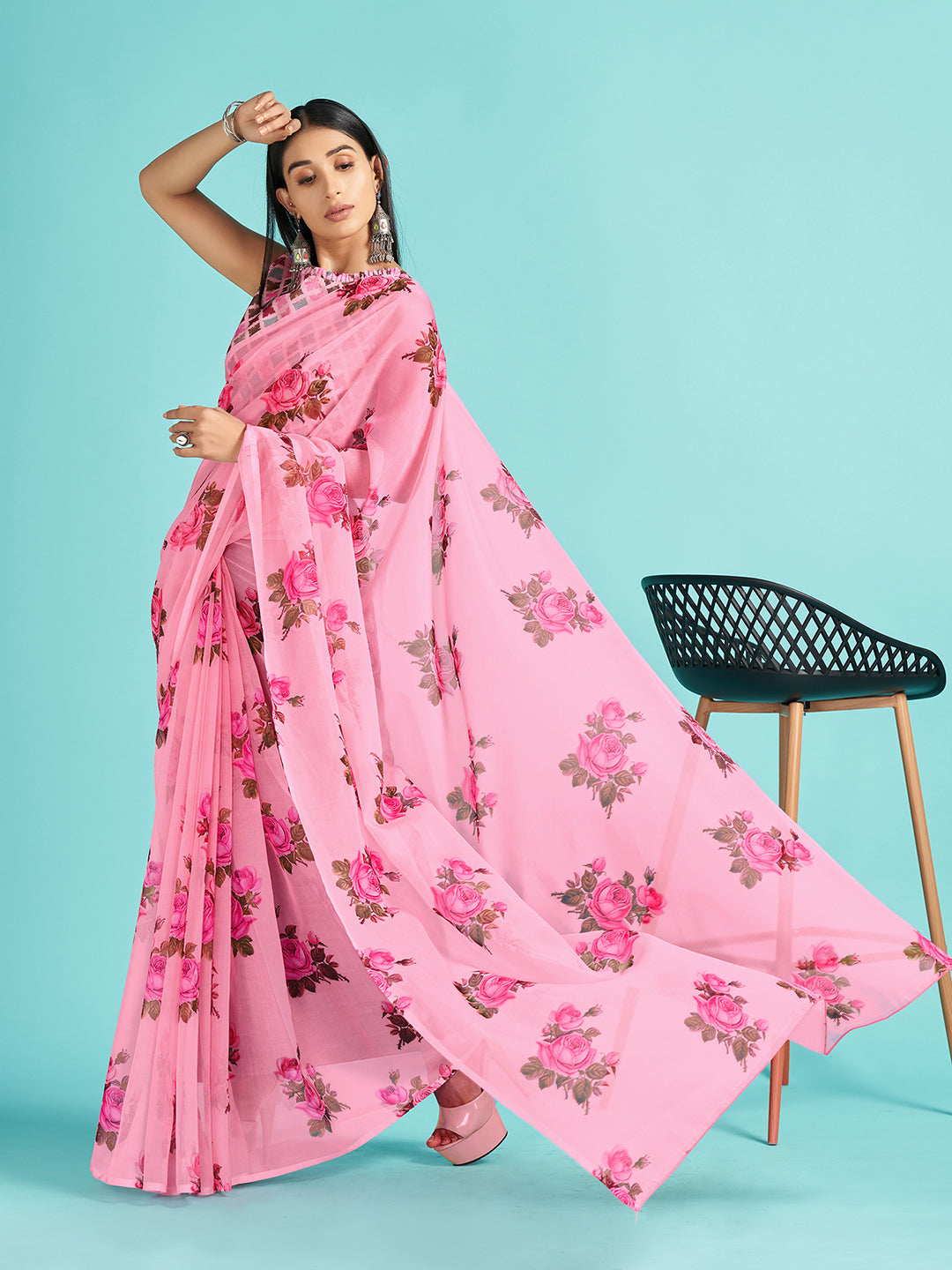 Women's Organza Pink Digital Print Designer Saree With Blouse Piece
