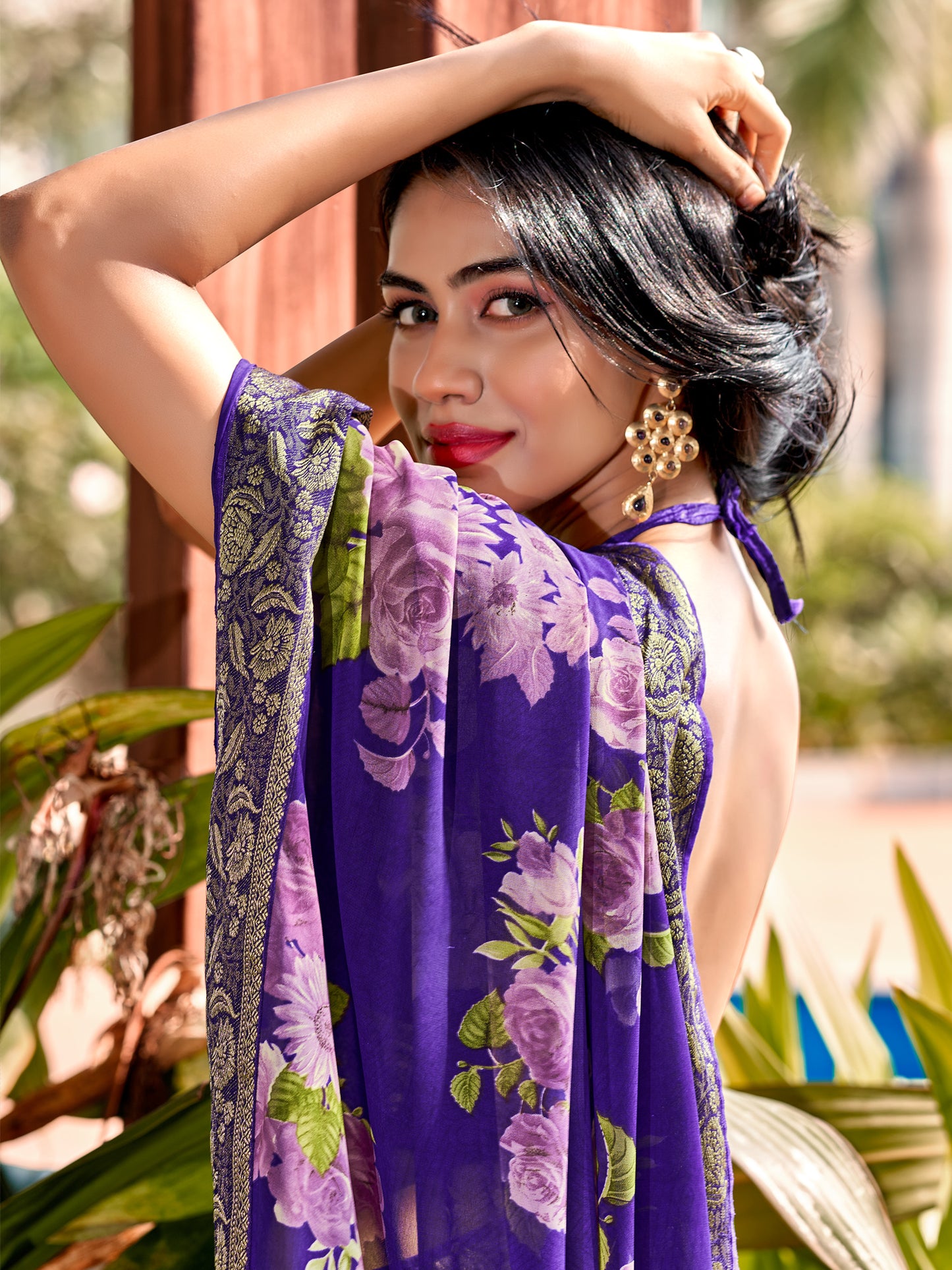 Women's Georgette Violet Embellished Designer Saree With Blouse Piece