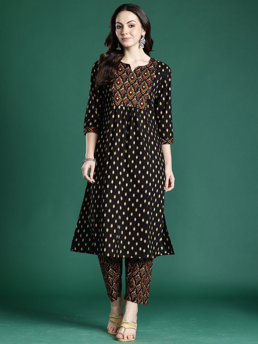 Dhiyona IE Printed Straight Tunic & Trousers Co-Ord Set