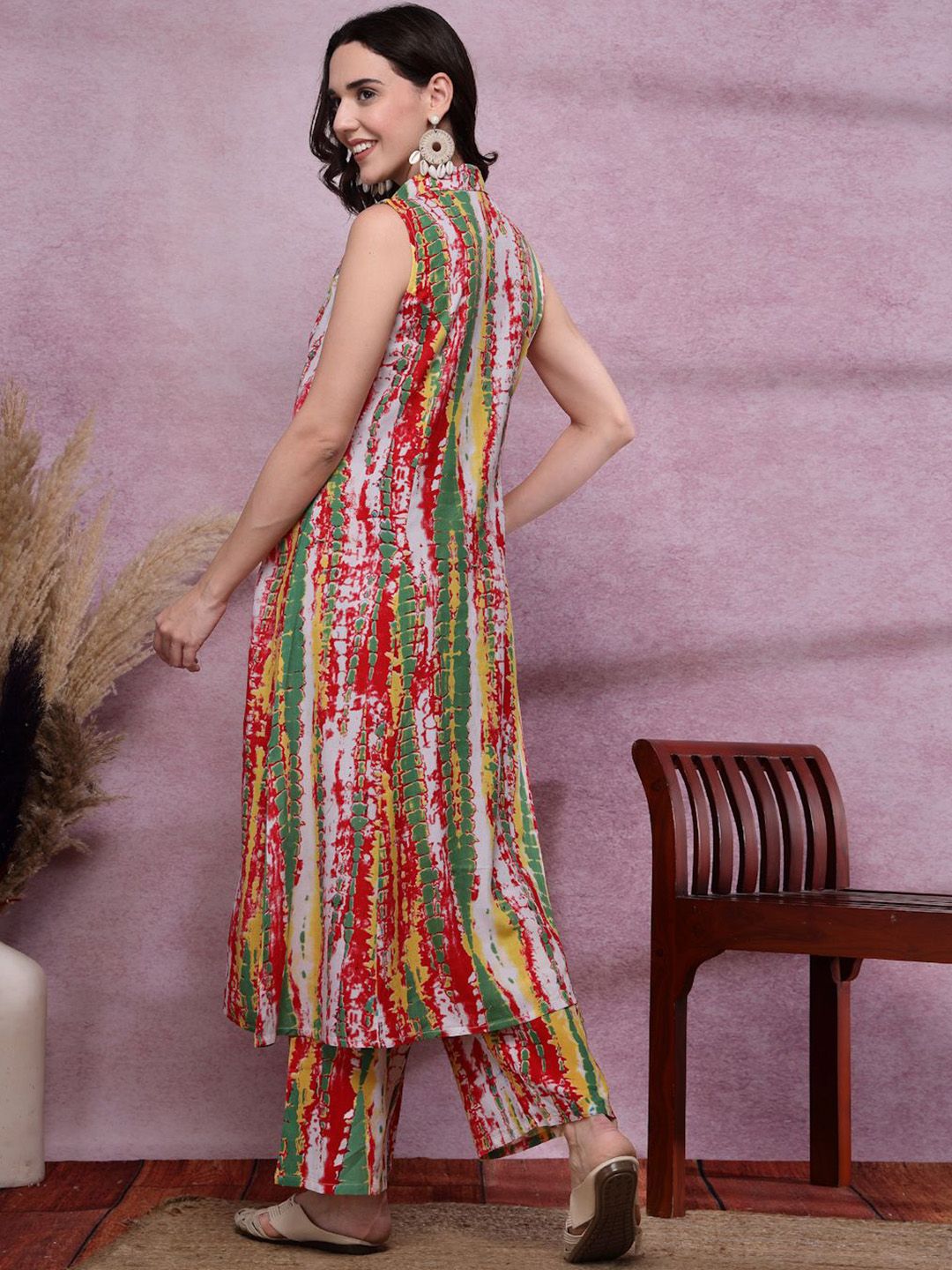Dhiyona SN Women's Printed Shirt Collar Kurta With Trousers Set