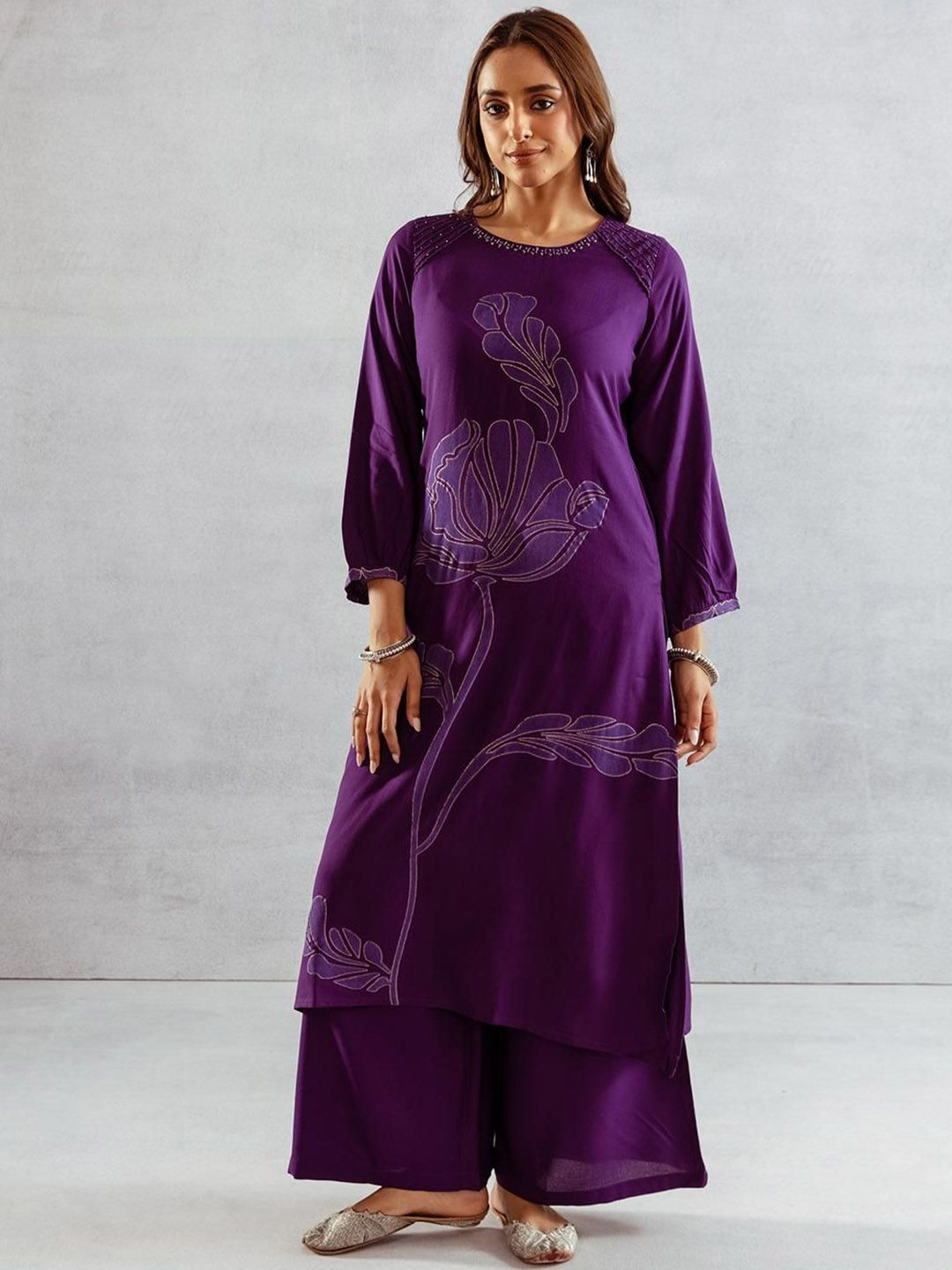 Dhiyona IS Women's Women Floral Printed Sequinned Straight Kurta with Palazzos