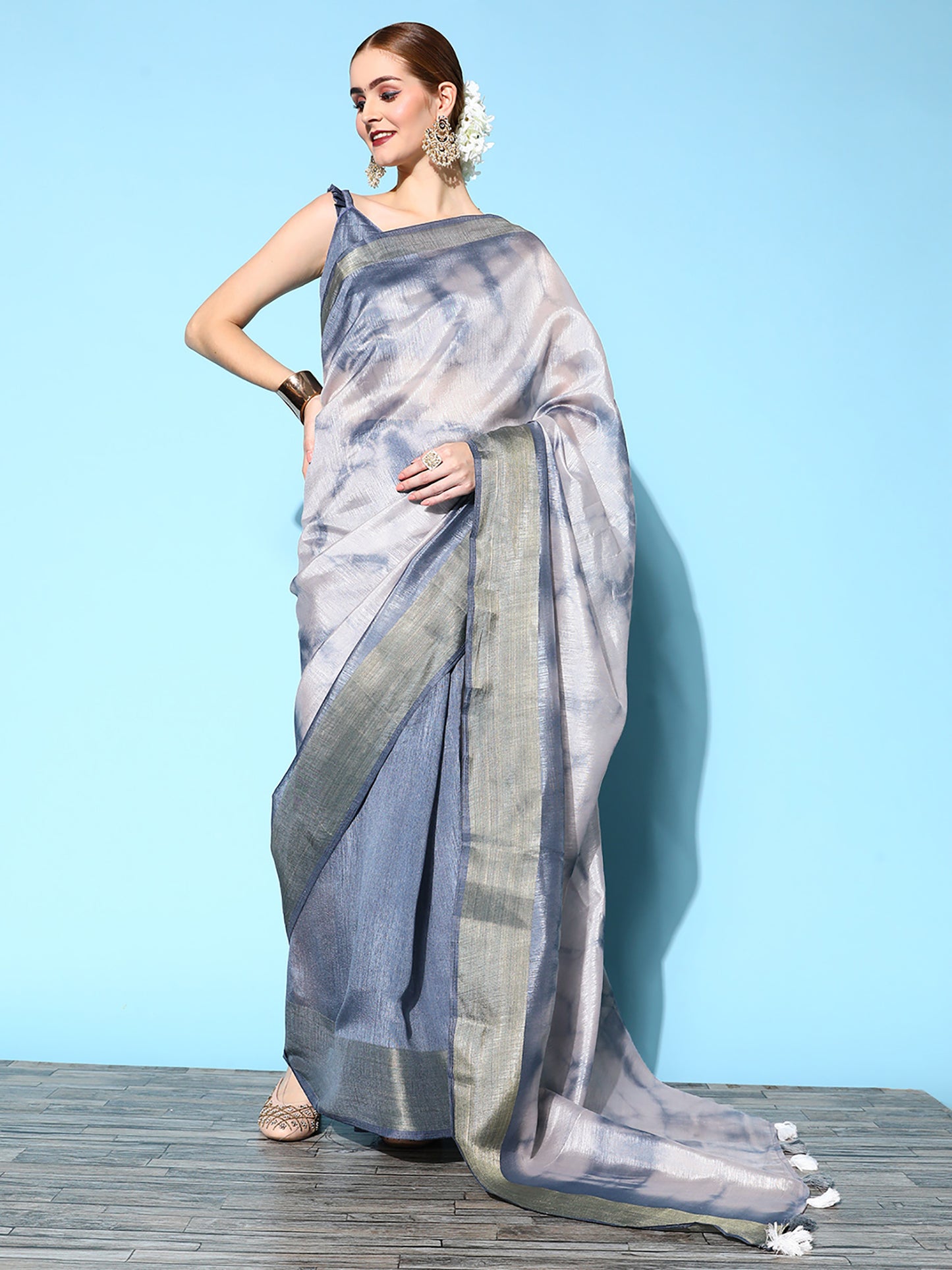 Women's Cotton Silk Grey Printed Celebrity Saree With Blouse Piece
