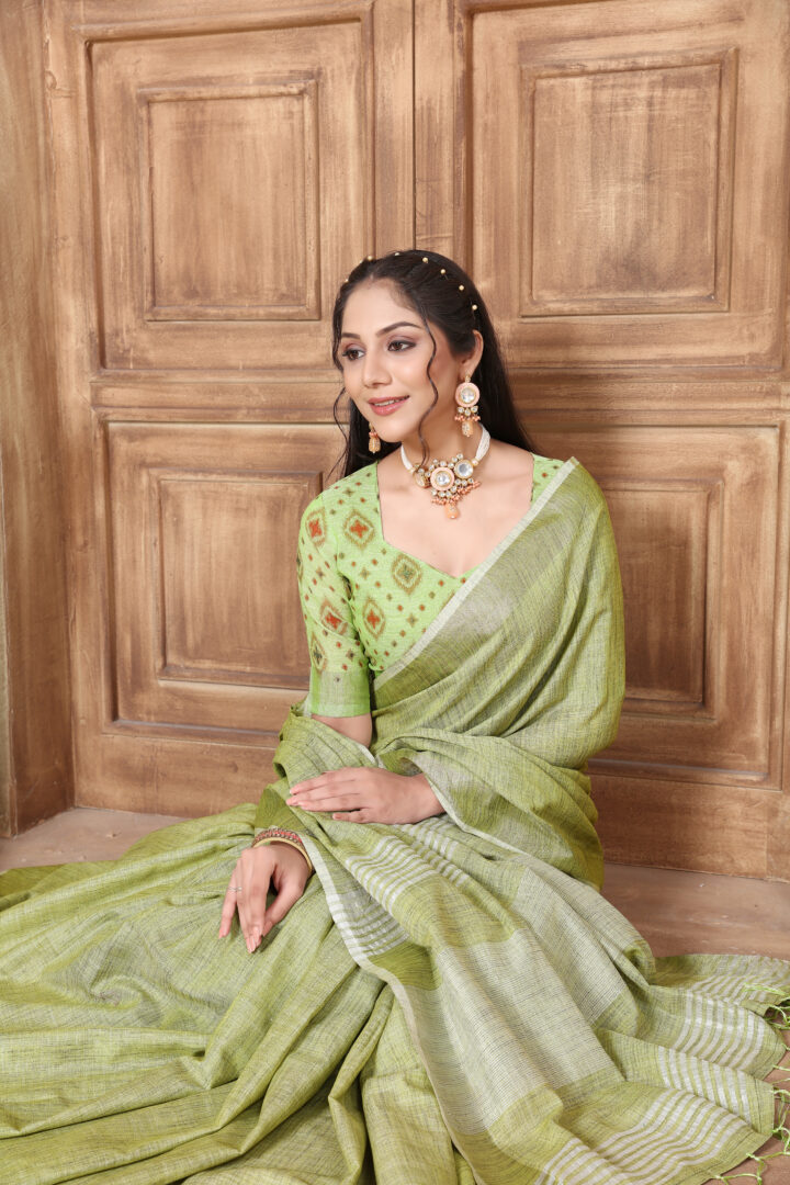 Dhiyona GR Women's Glory Kiwi Green Soft Linen Solid Woven Saree