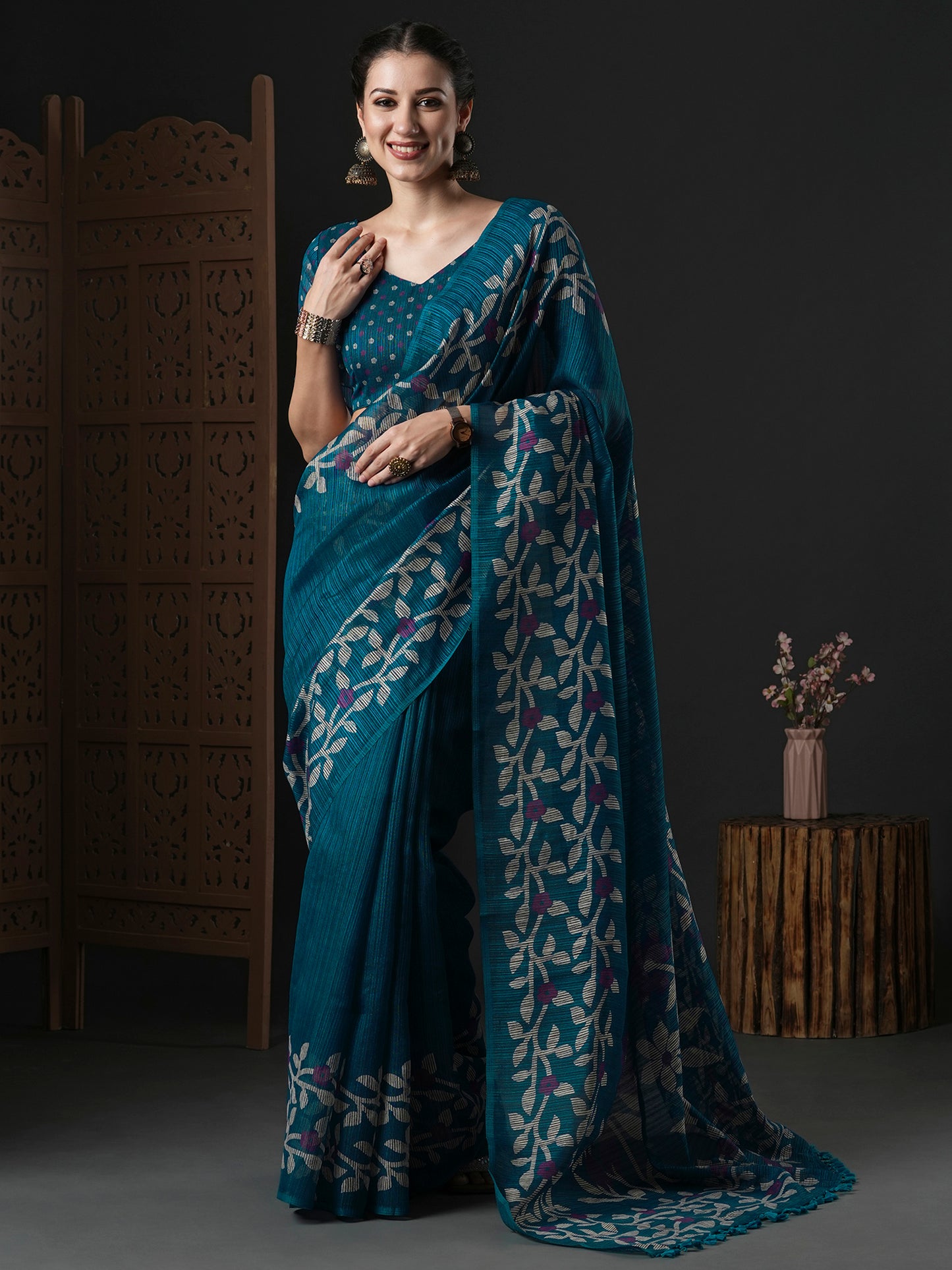 Women's Cotton Slub Teal blue Printed Designer Saree With Blouse Piece