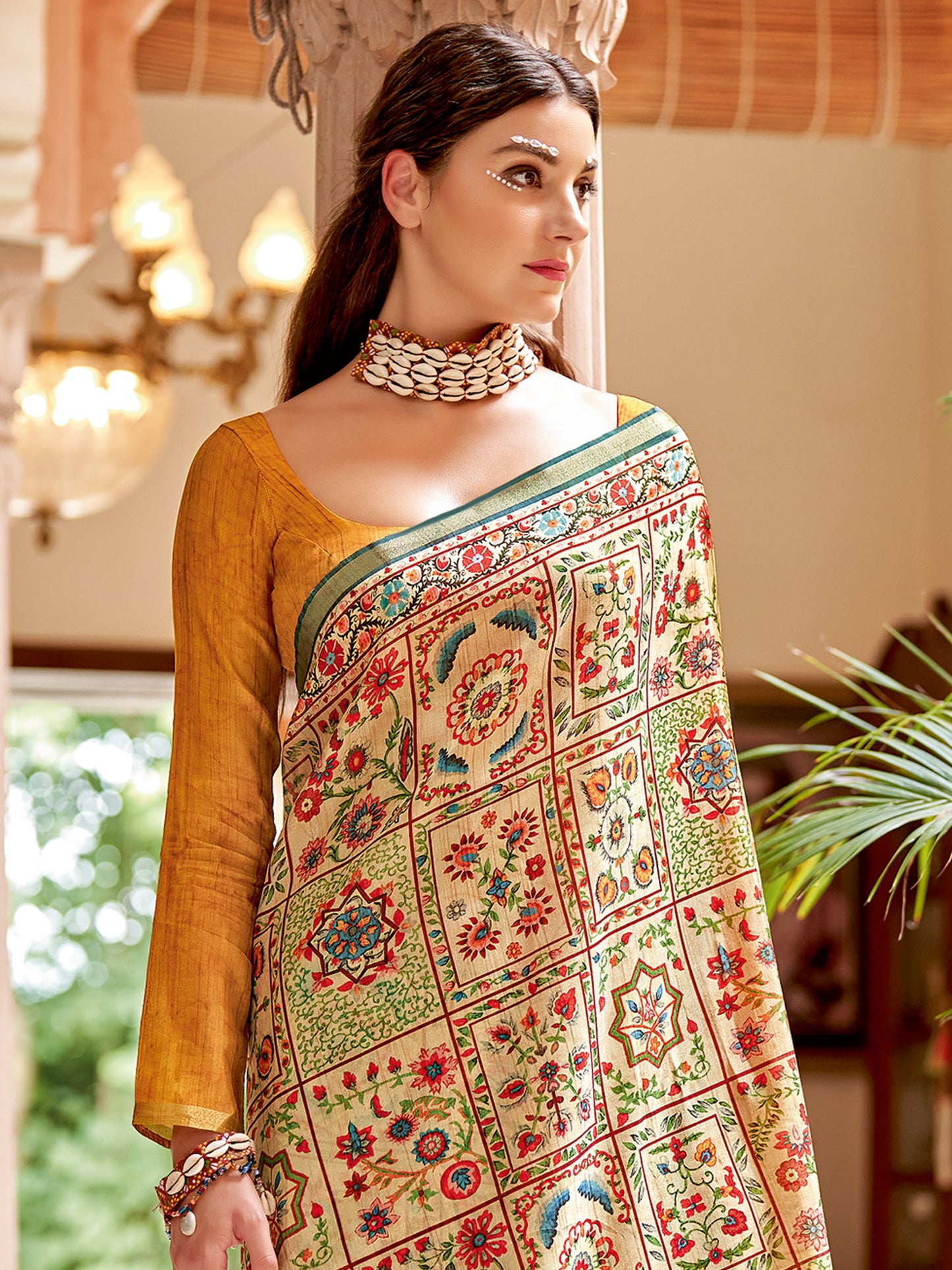 Women's Soft Silk Beige Printed Designer Saree With Blouse Piece