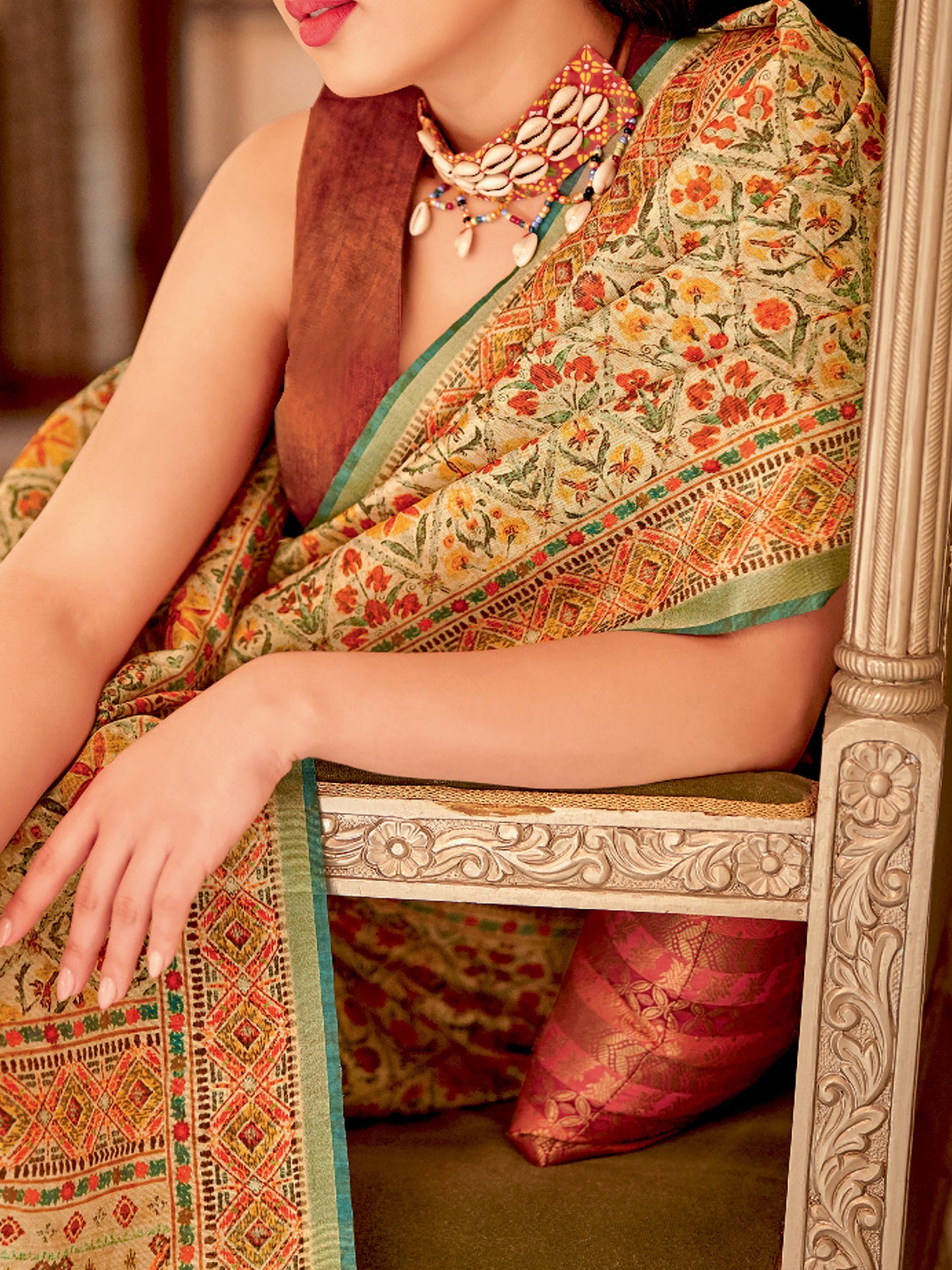 Women's Soft Silk Beige Printed Designer Saree With Blouse Piece