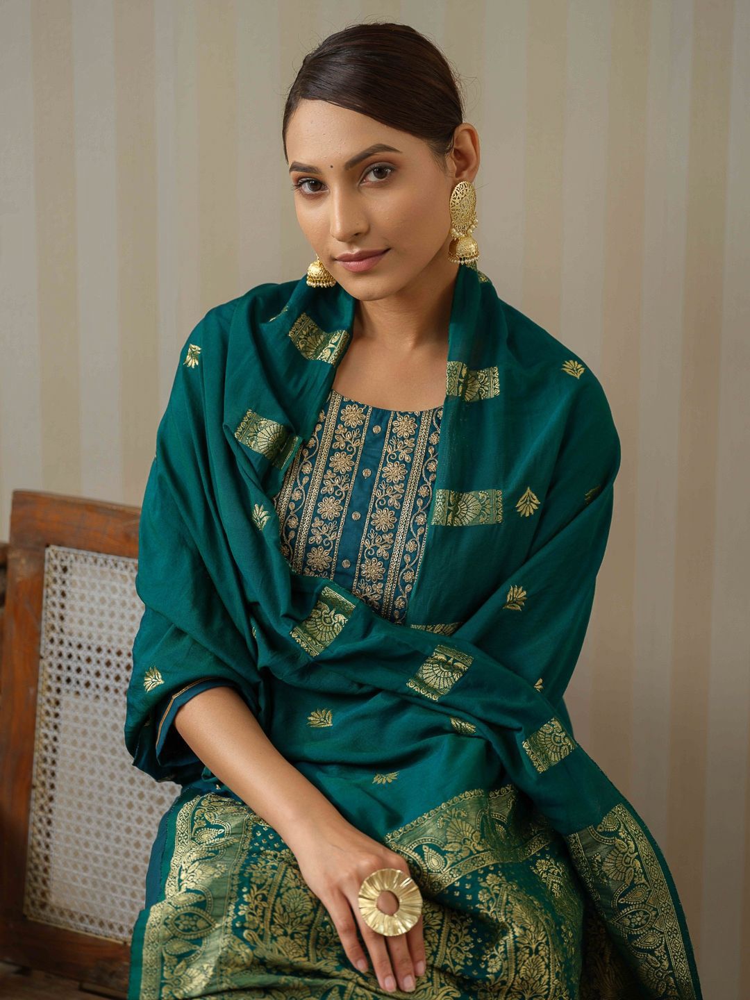 Dhiyona OD Ethnic Motifs Embroidered Straight Kurta & Trousers With Dupatta