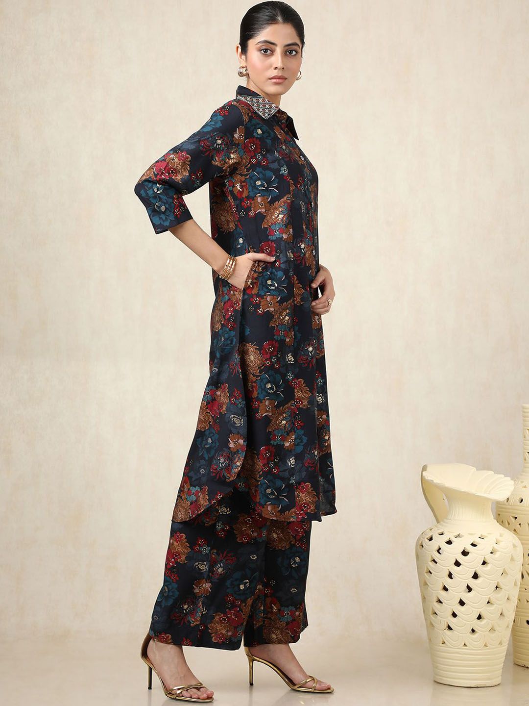 Dhiyona SO Women's Floral Printed Shirt Collar Pure Cotton Straight Kurta With Palazzos