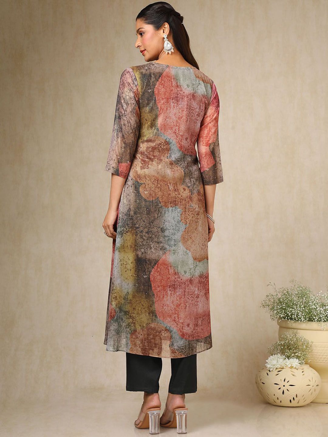 Dhiyona SO Women's Women Printed Regular Beads and Stones Kurta with Trousers