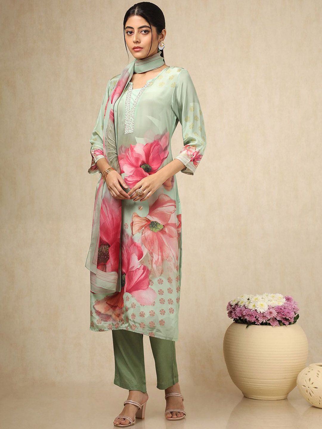 Dhiyona SO Women's Floral Printed Beads And Stones Mandarin Collar Straight Kurta With Trouser & Dupatta