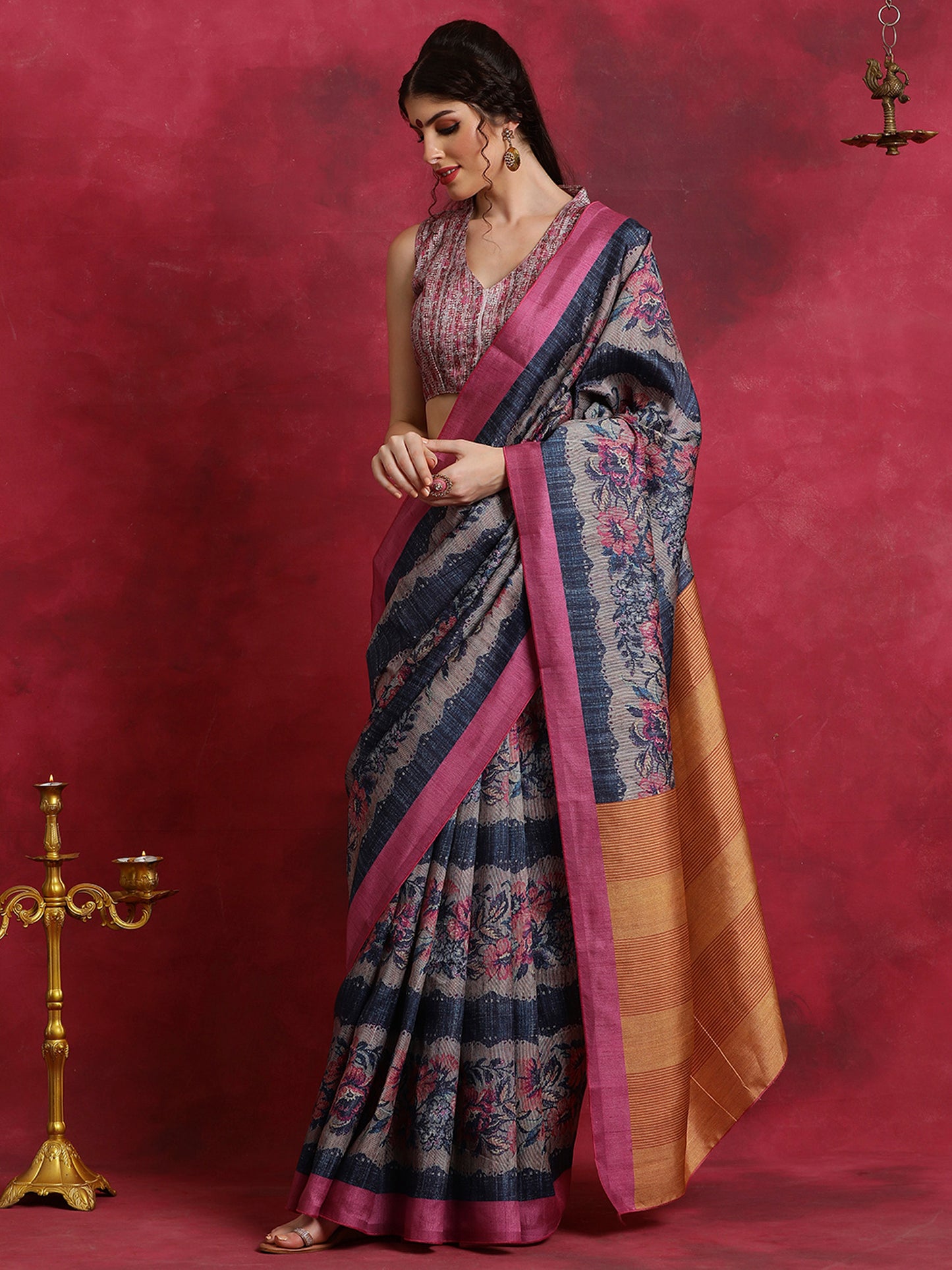 Women's Cotton Blend Navy Blue Printed Designer Saree With Blouse Piece