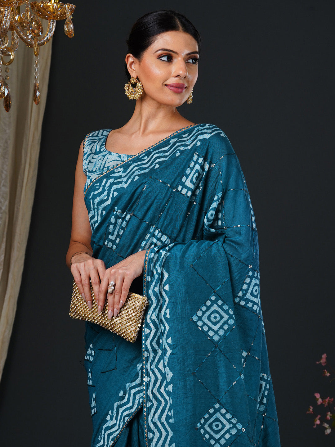 Women's Viscose Silk Teal blue Embellished Designer Saree With Blouse Piece