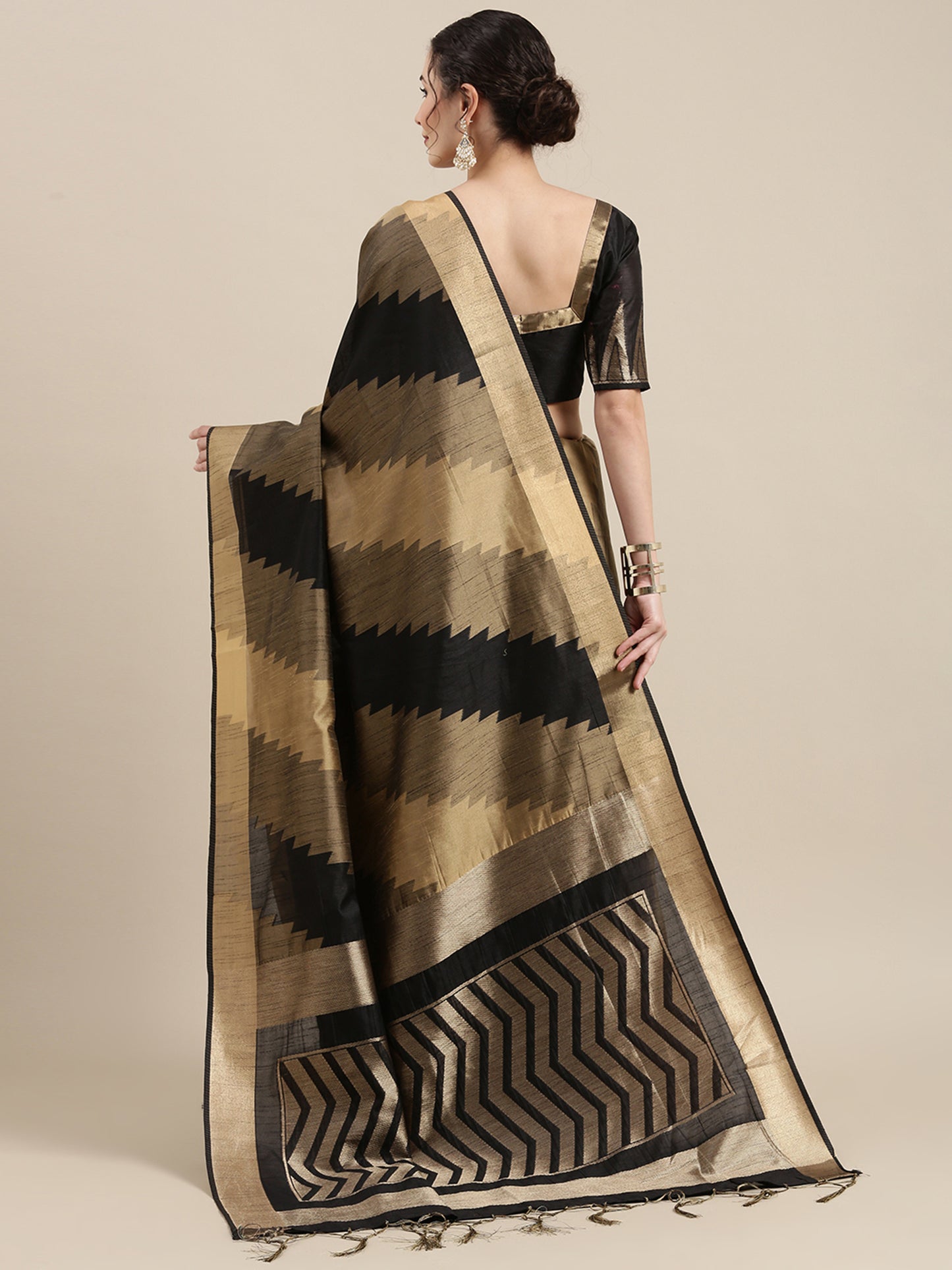 Women's Cotton Silk Black Woven Design Handloom Saree With Blouse Piece