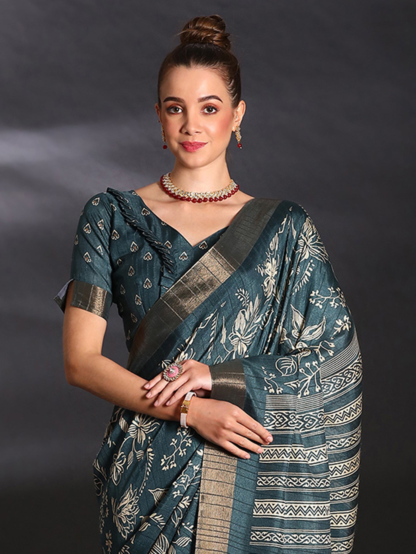 Women's Silk Blend Teal blue Printed Designer Saree With Blouse Piece