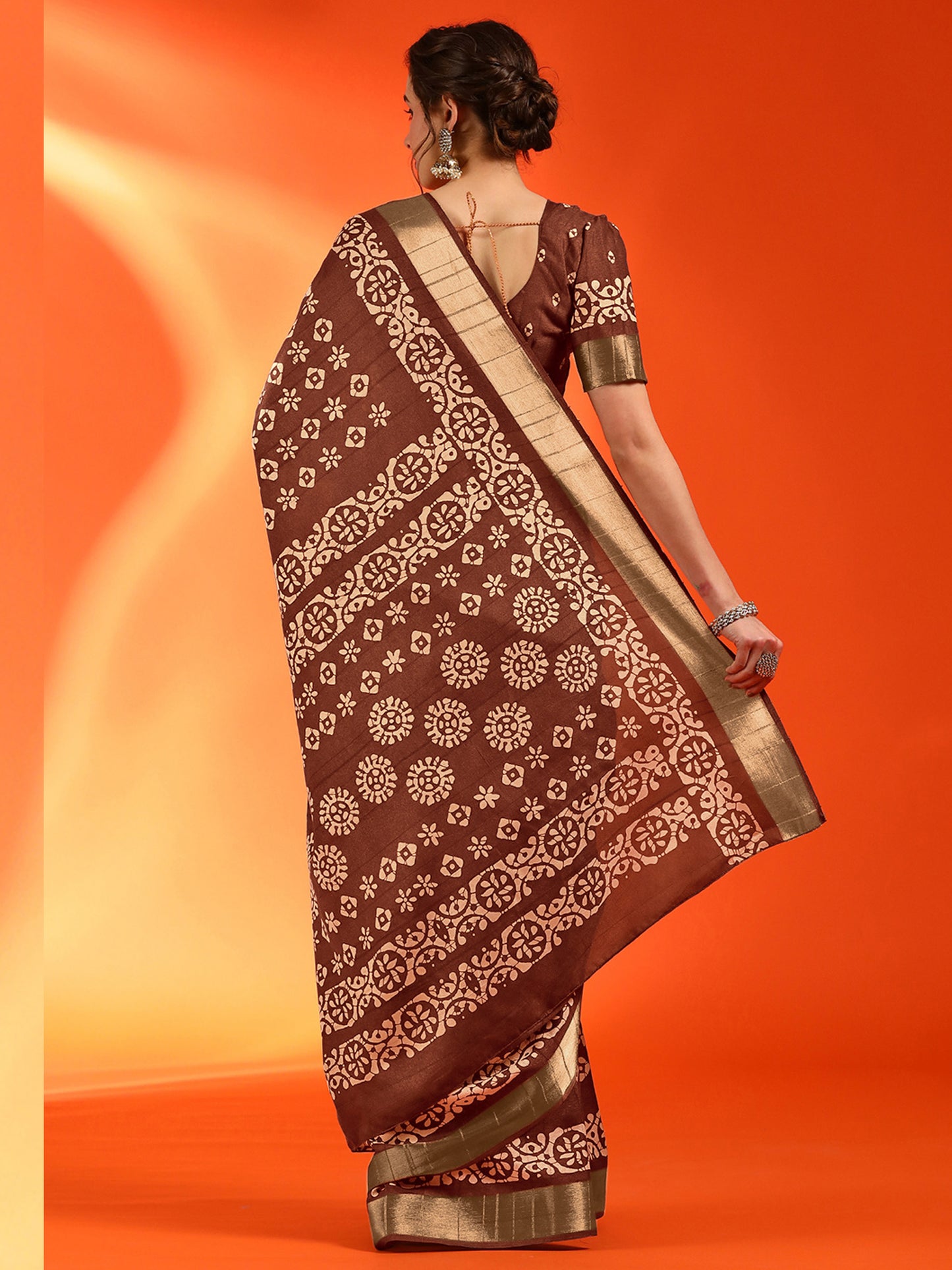 Women's Silk Blend Brown Printed Designer Saree With Blouse Piece