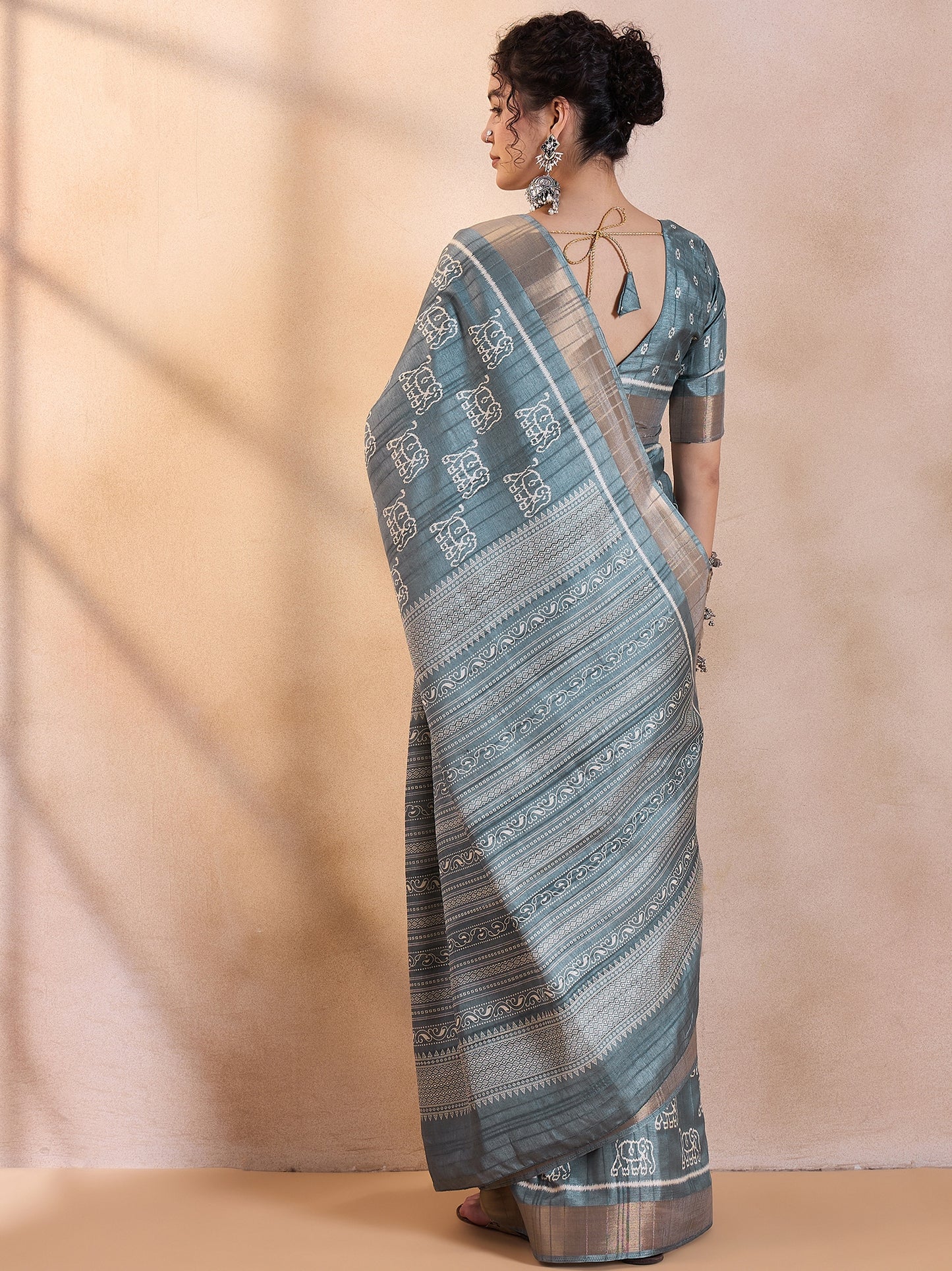 Women's Silk Blend Sea Green Printed Designer Saree With Blouse Piece
