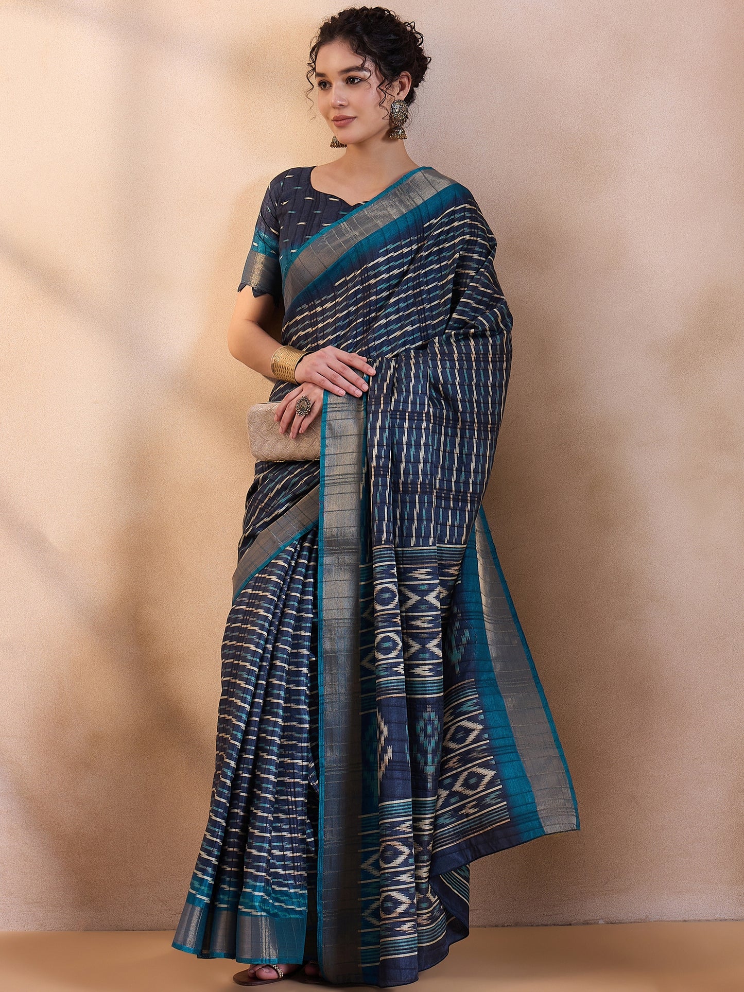 Women's Silk Blend Navy Blue Printed Designer Saree With Blouse Piece