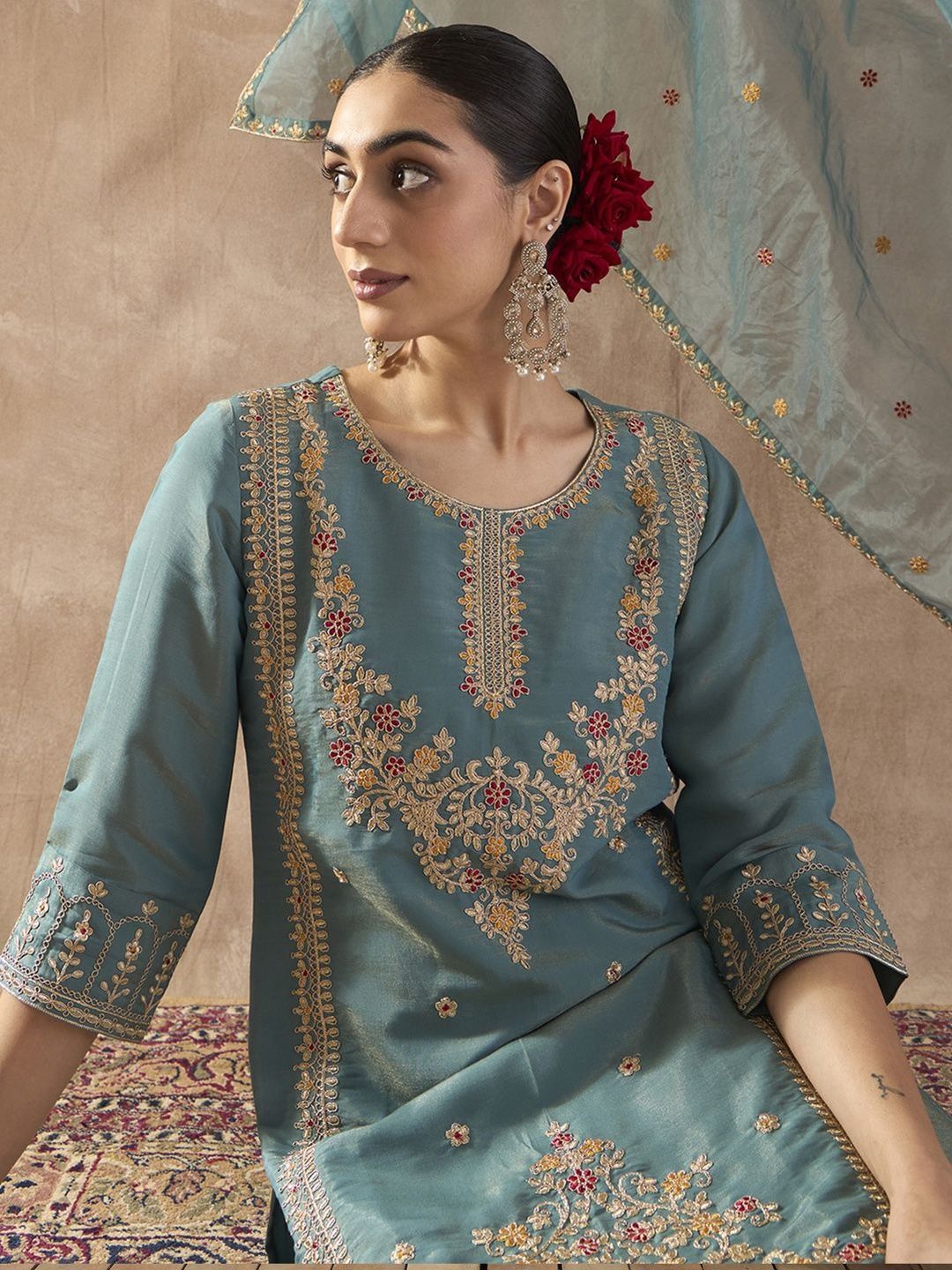 Floral Embroidered Round Neck Thread Work Kurta With Palazzos & Dupatta