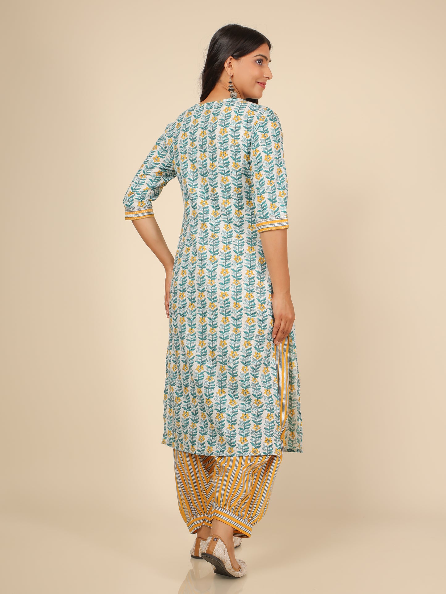 Women's Cotton White Straight Kurta
