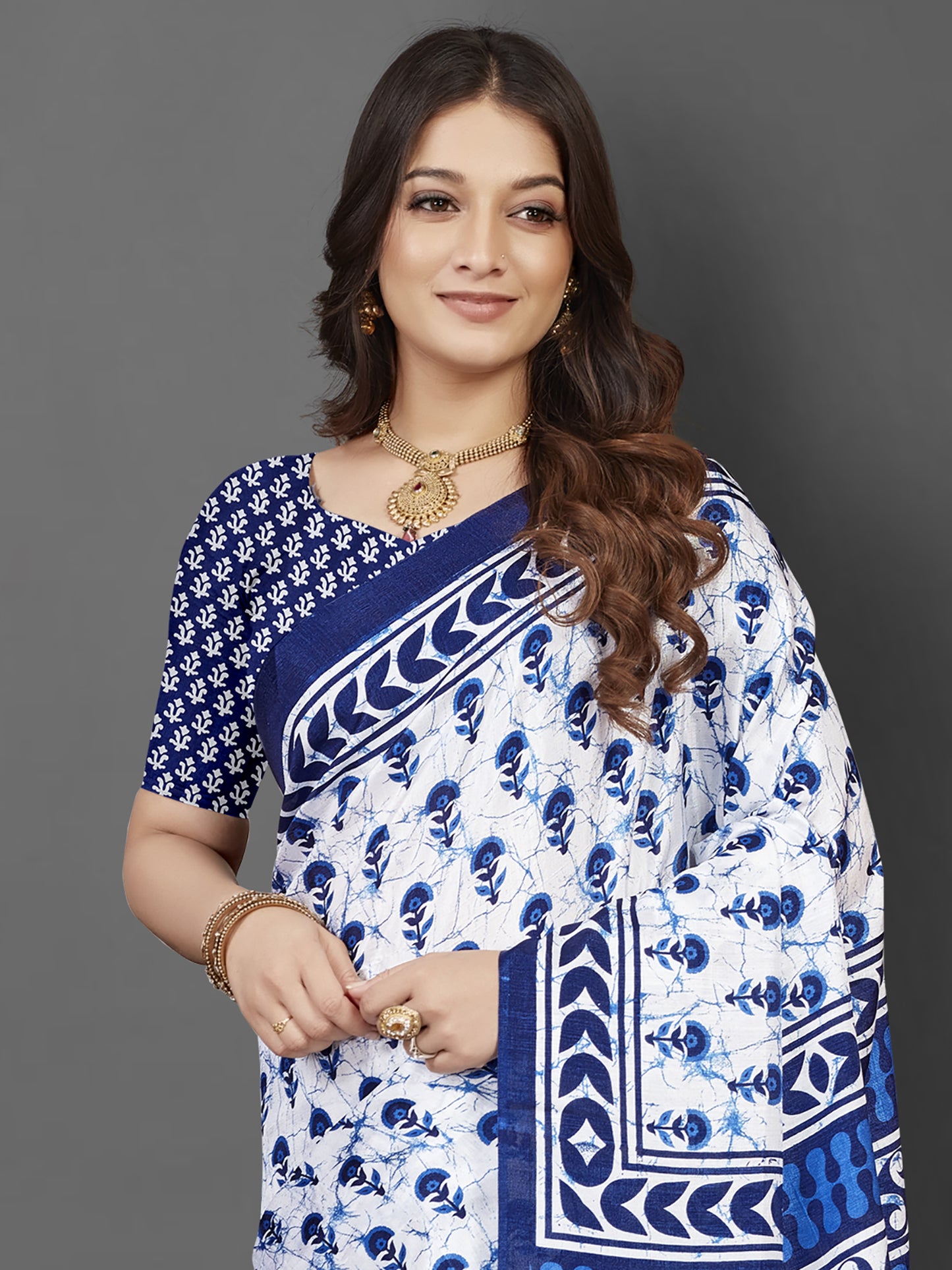 Women's Dola Silk White Printed Designer Saree With Blouse Piece