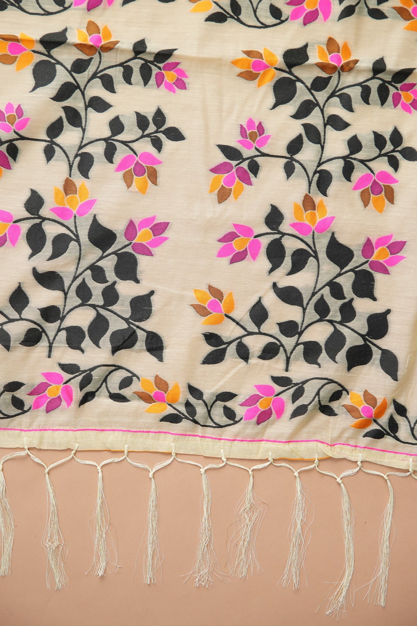 Dhiyona GR Women's Soumya Urbanic Elegance Off-White Cotton Jamdani Saree