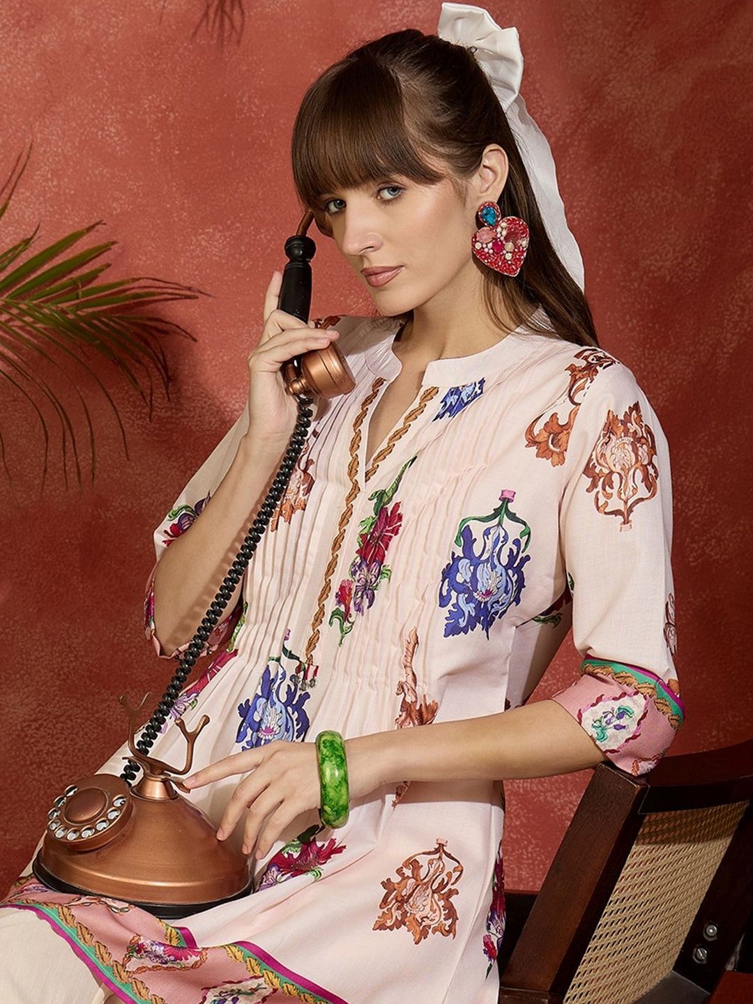 Women Floral Printed Regular Thread Work Pure Cotton Kurta with Trousers