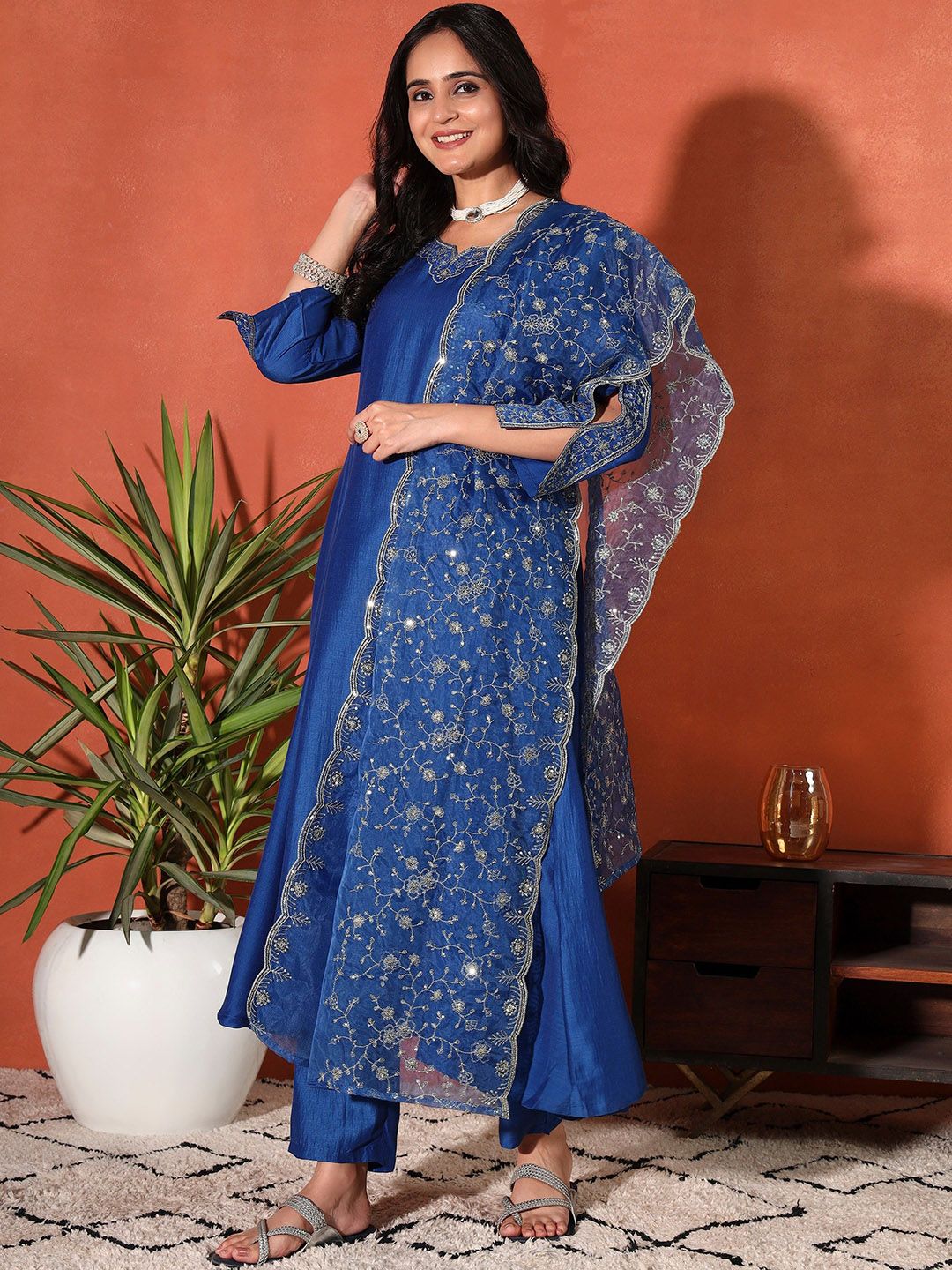 Dhiyona SN Women's Ethnic Motifs Embroidered Kurta with Trousers & Dupatta