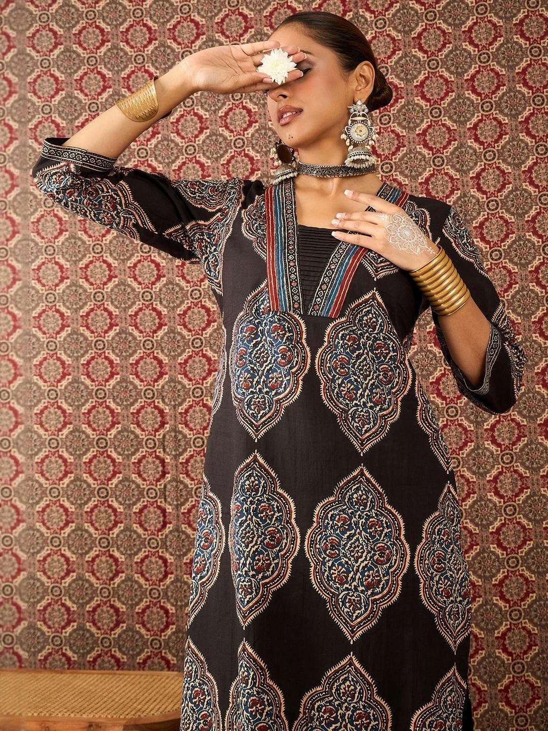 Dhiyona IE Printed Pure Cotton V-Neck Tunic With Trouser