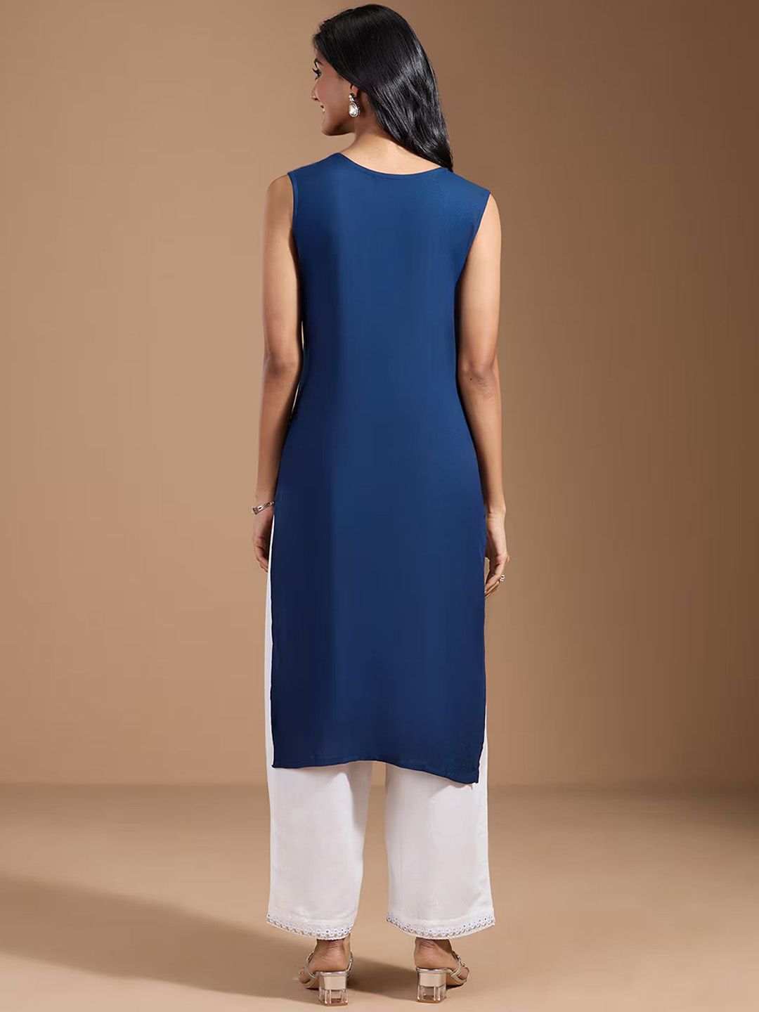 Dhiyona OD Women Thread Work Kurta