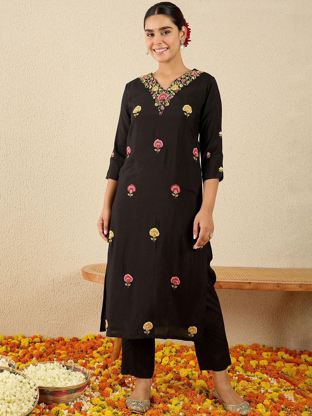 Women Floral Embroidered Kurta with Trousers & Dupatta