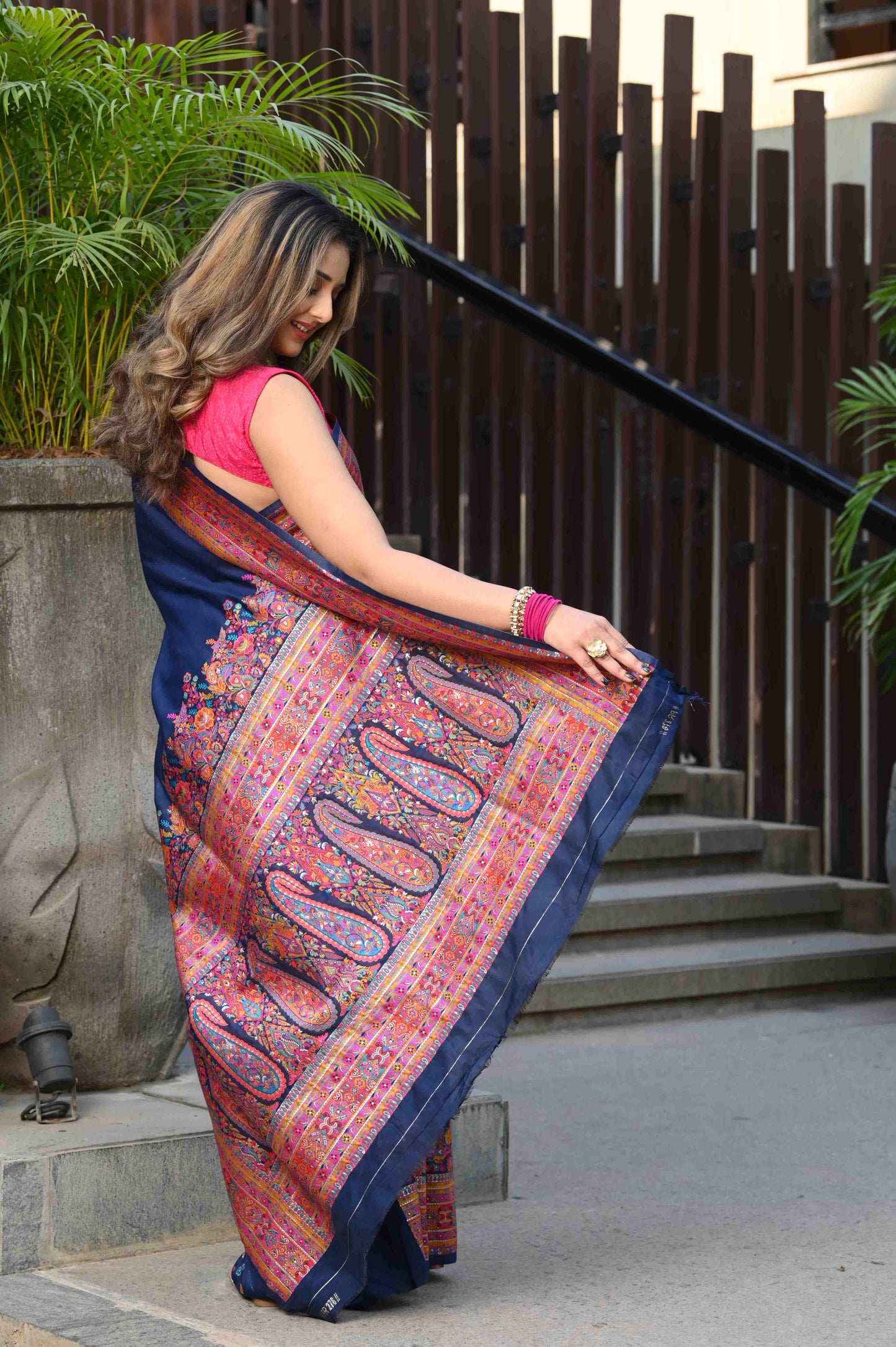 Dhiyona GR Women's Jodha Navy Blue Jamewar Kashmiri Soft Modal Silk Saree