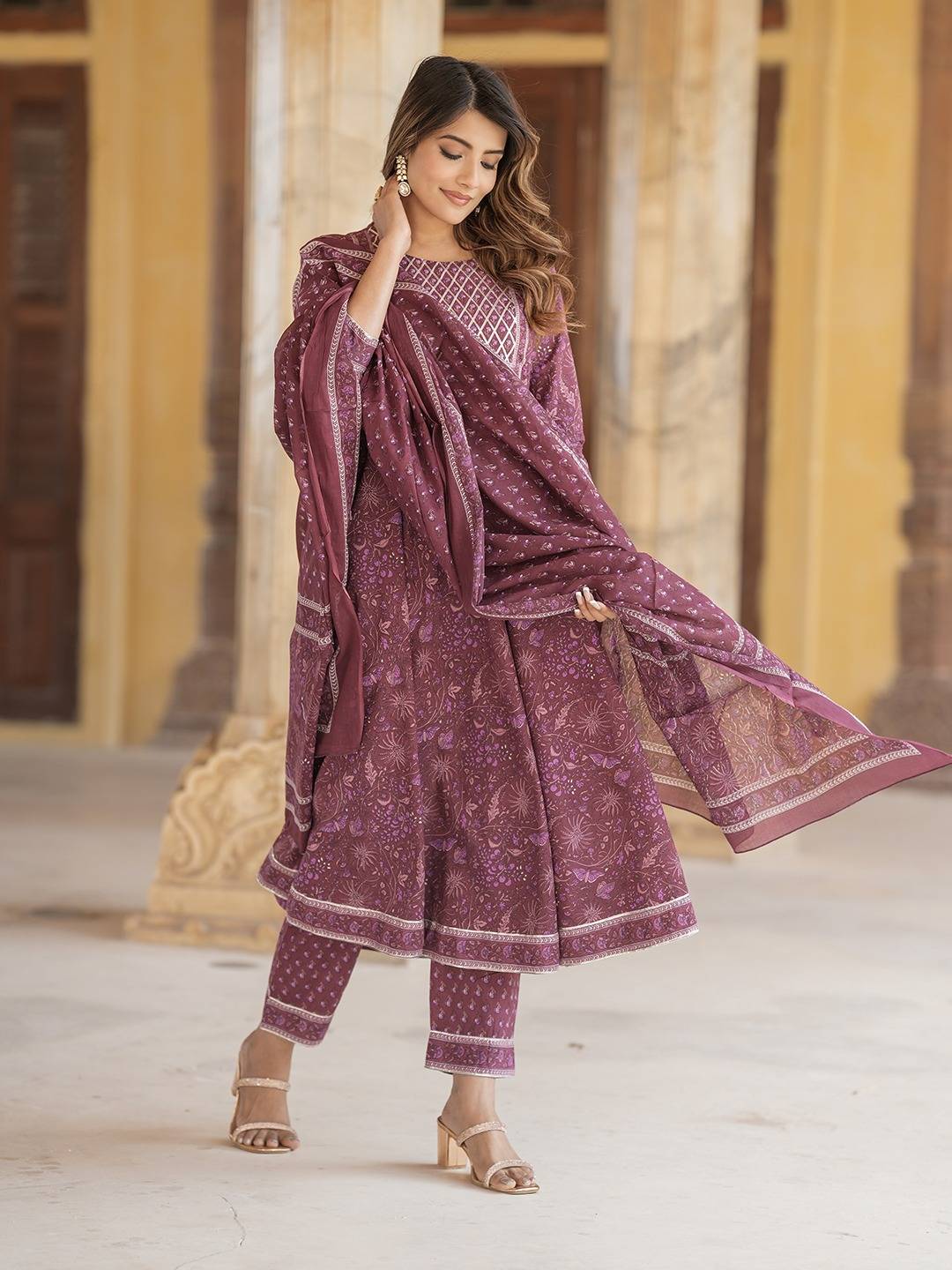 Women Mauve Anarkali Kurta Pant Dupatta Set