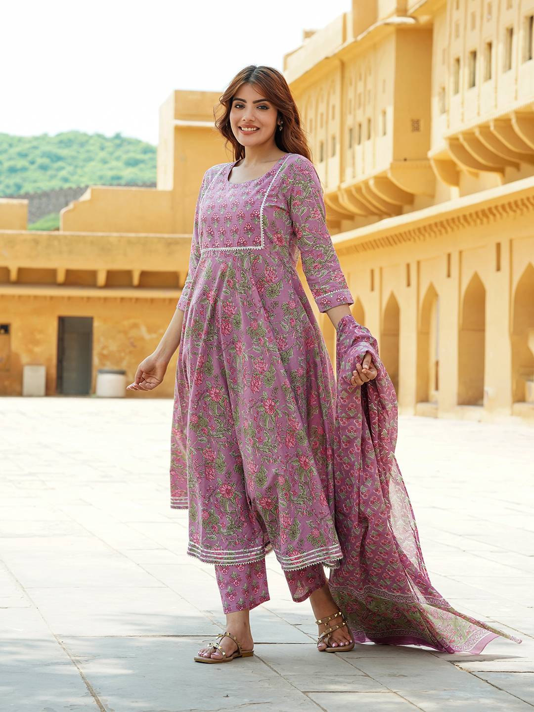 Women Mauve Gotta Patti Anarkali Kurta Pant Dupatta Set
