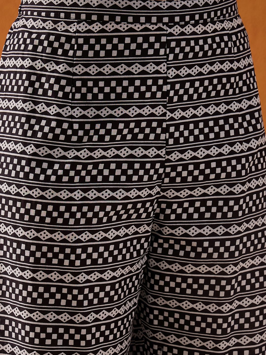 Dhiyona IE Geometric Printed Mirror Work Pure Cotton Straight Kurta With Palazzos & Dupatta