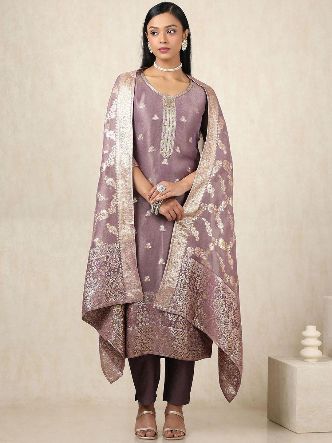 Dhiyona SO Women's Ethnic Motifs Woven Design Kurta With Trousers & Dupatta