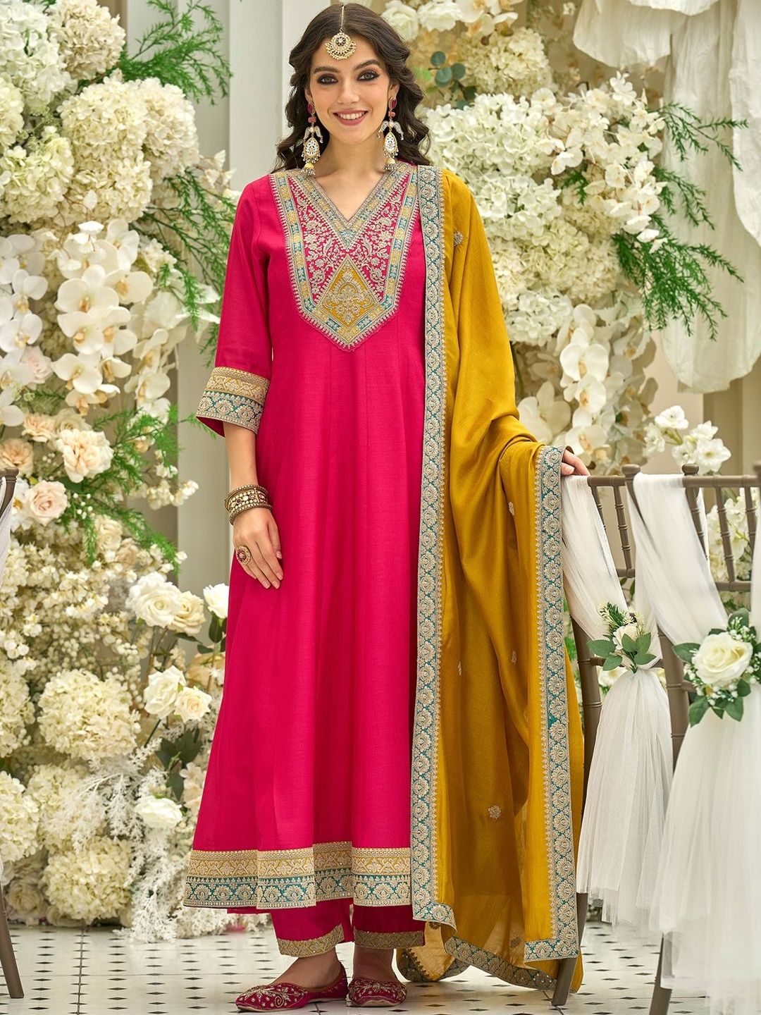 Women Ethnic Motifs Embroidered Anarkali Kurta with Trousers & Dupatta
