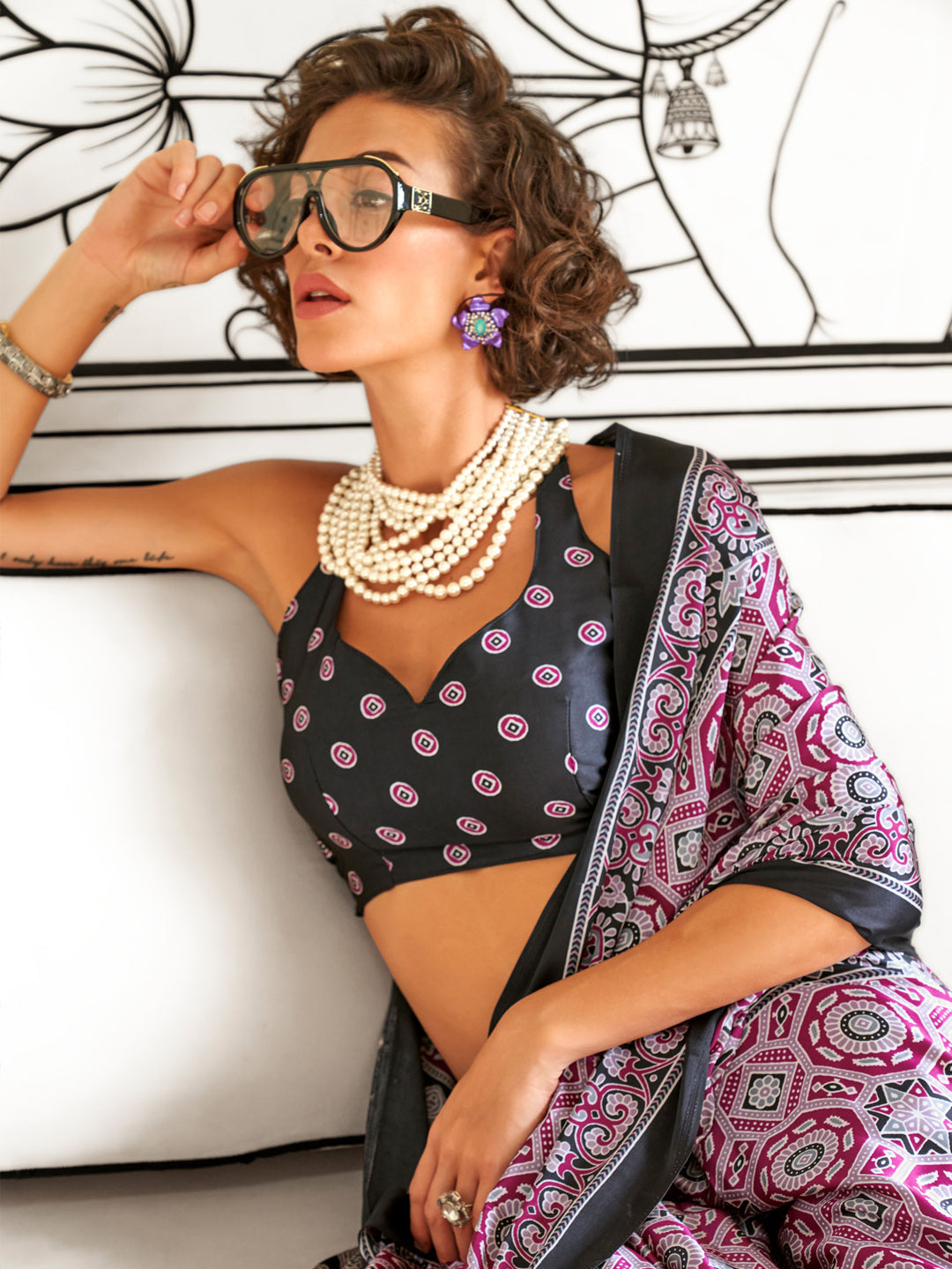 Women's Crepe Magenta Printed Designer Saree With Blouse Piece