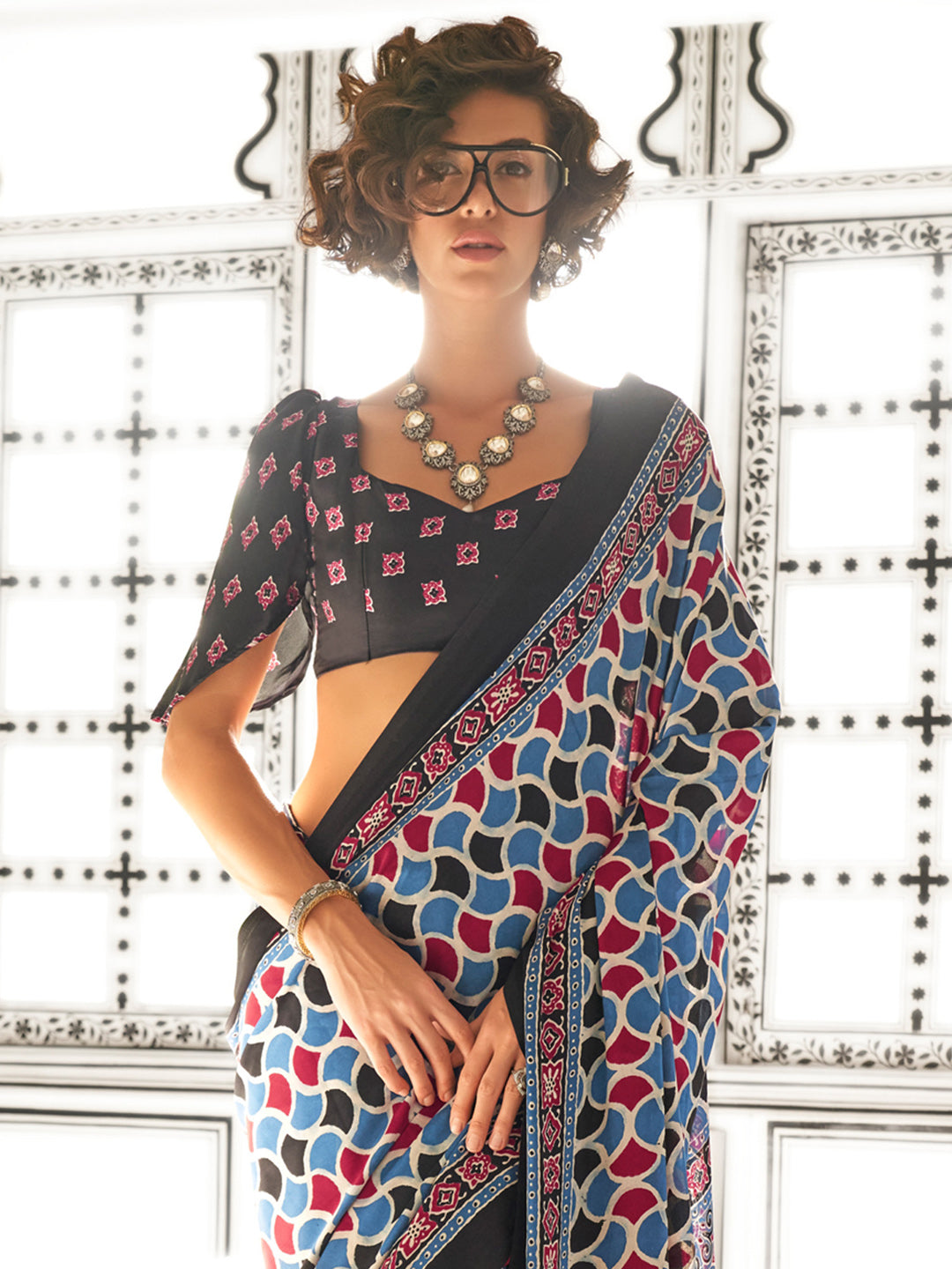 Women's Crepe Blue Printed Designer Saree With Blouse Piece