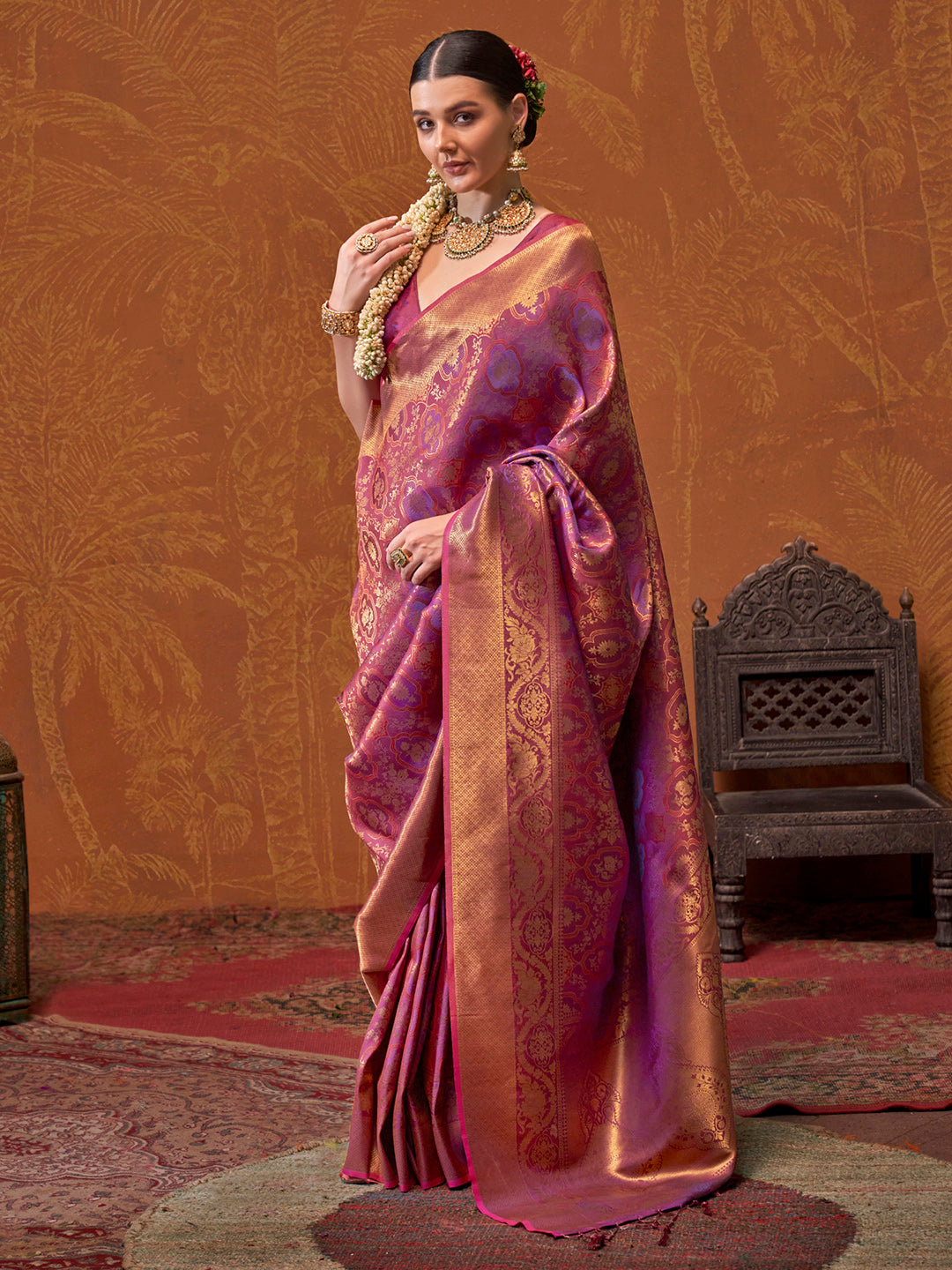 Women's Silk Blend Magenta Woven Design Designer Saree With Blouse Piece