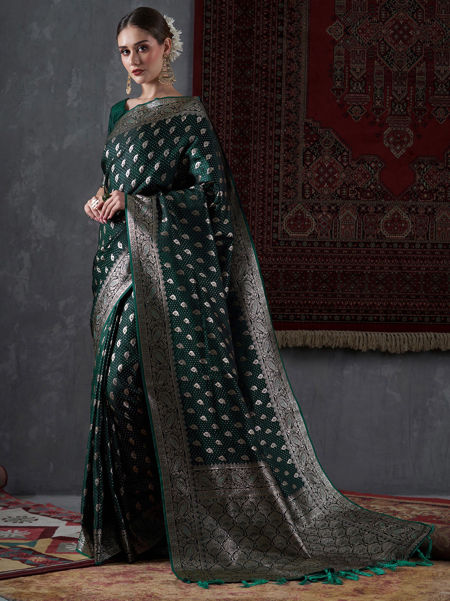 Women's Satin Silk Green Woven Design Designer Saree With Blouse Piece