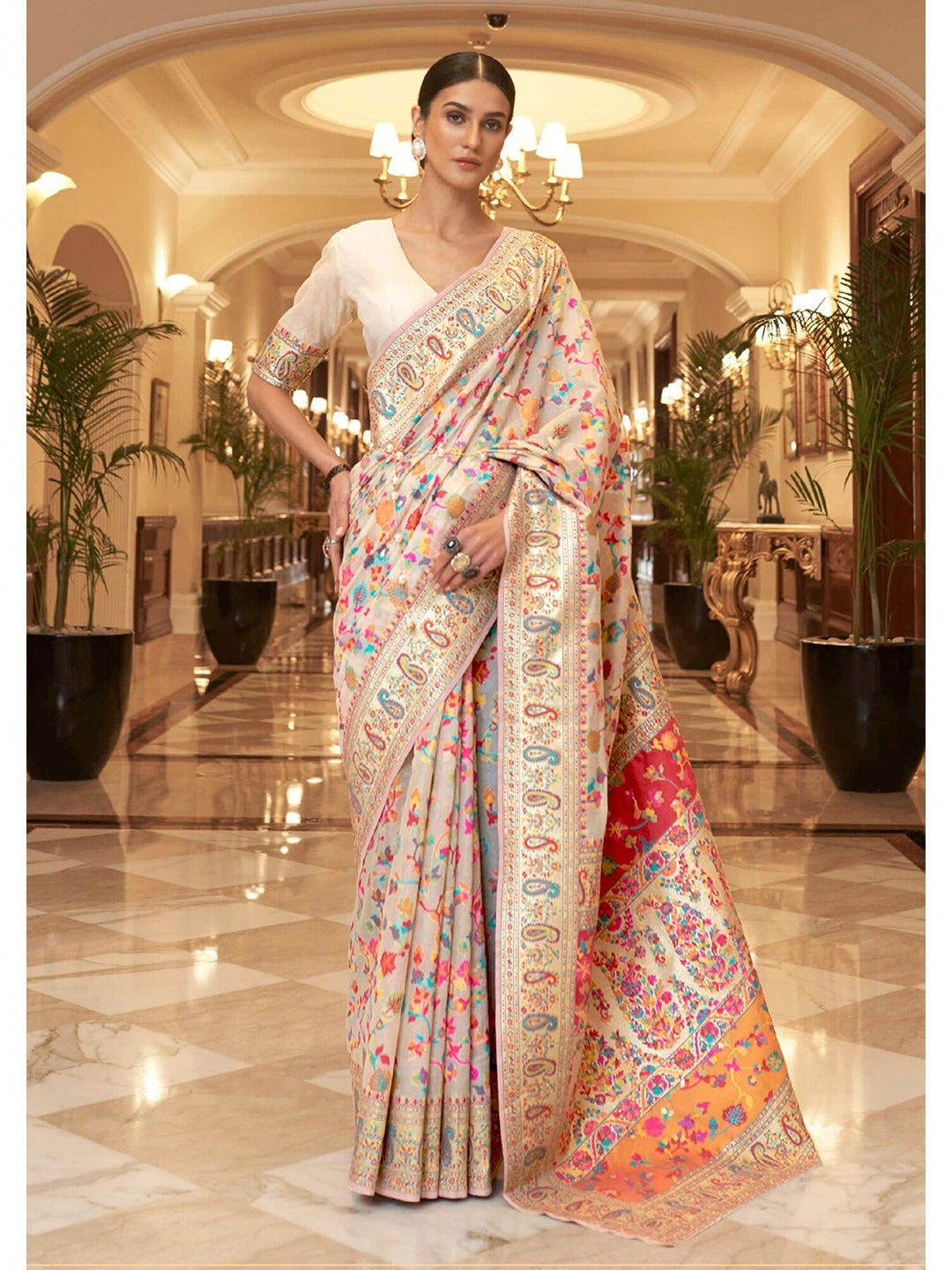 Dhiyona GR Women's Kalista Peony White Woven Jamewar Kashmiri Banarasi Saree