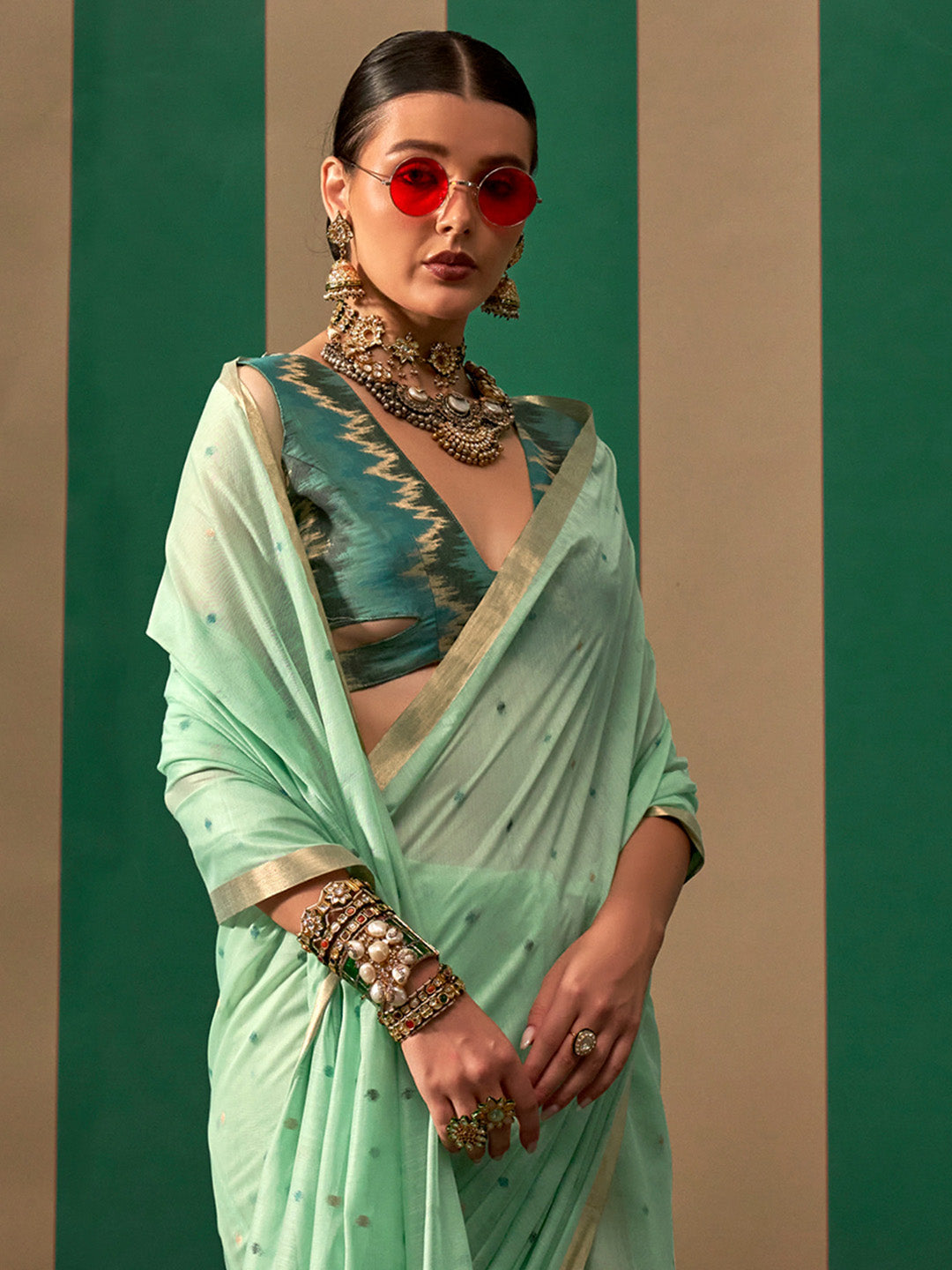 Women's Silk Blend Teal blue Woven Design Designer Saree With Blouse Piece