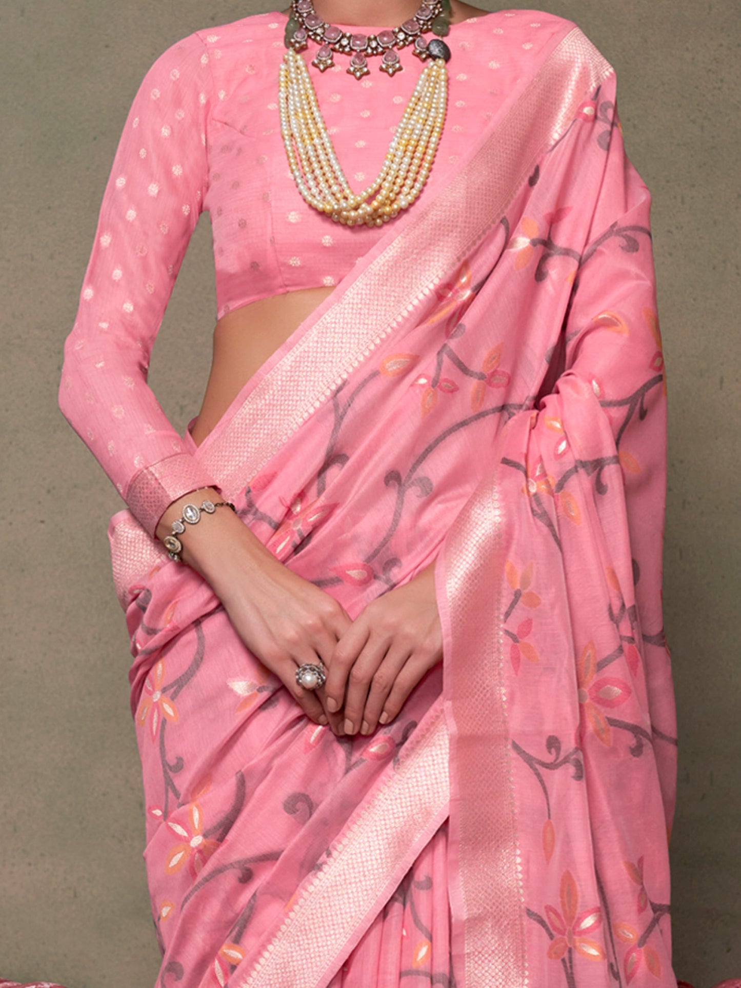 Women's Silk Blend Pink Woven Design Designer Saree With Blouse Piece