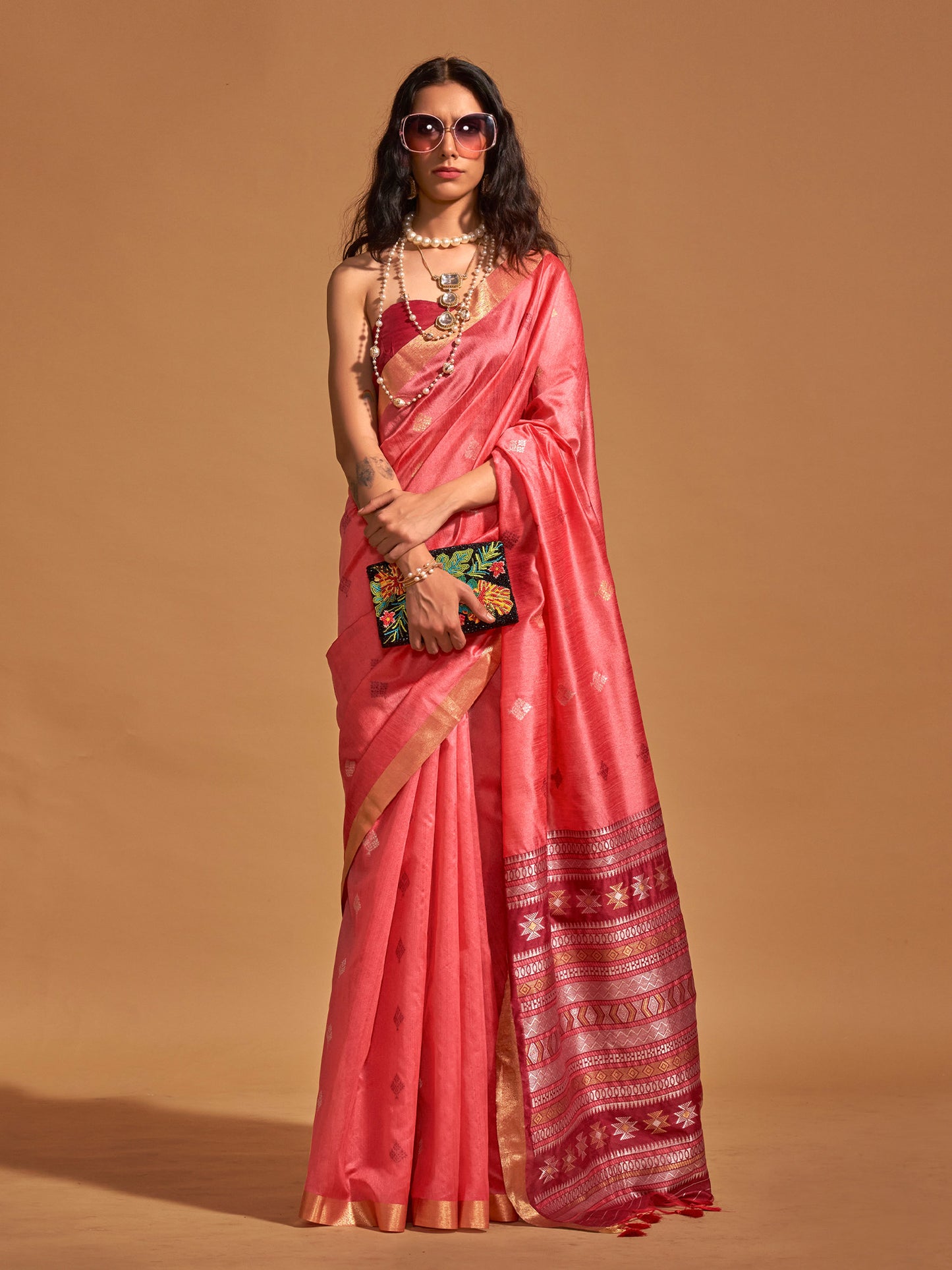 Women's Silk Blend Pink Woven Design Designer Saree With Blouse Piece
