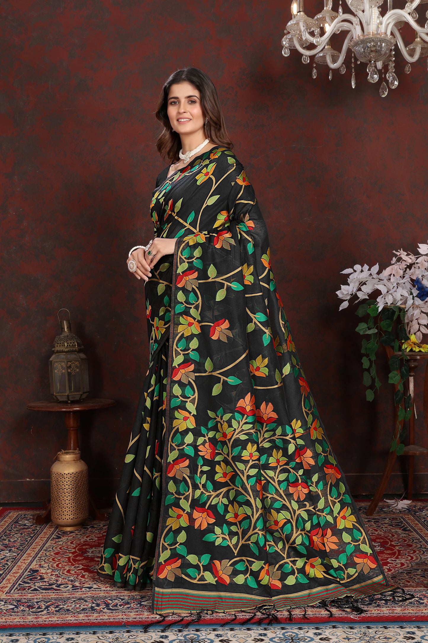 Dhiyona GR Women's Karvaah Impression Black Cotton Jamdani Saree