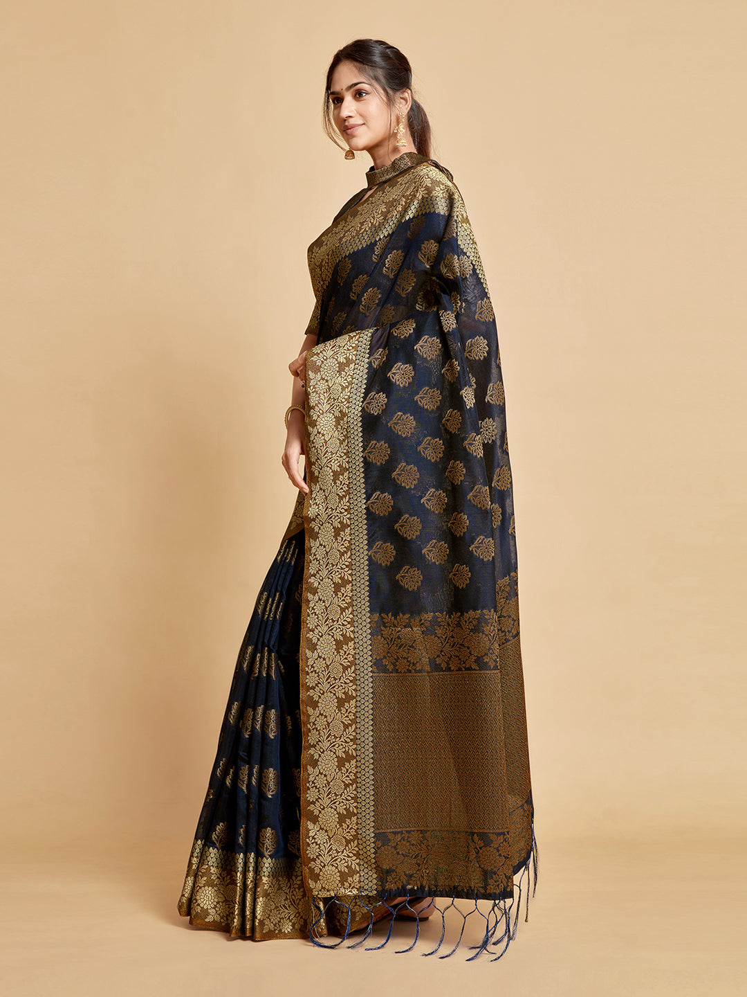 Dhiyona GR Women's Kashvi Berry Blue Zari Woven Design Chanderi Cotton Saree