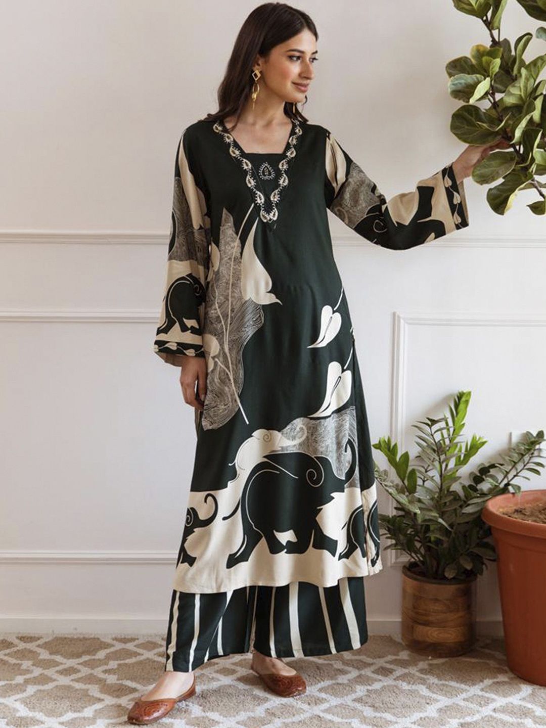 Dhiyona IE Printed Beads and Stones A-Line Kurta with Palazzos