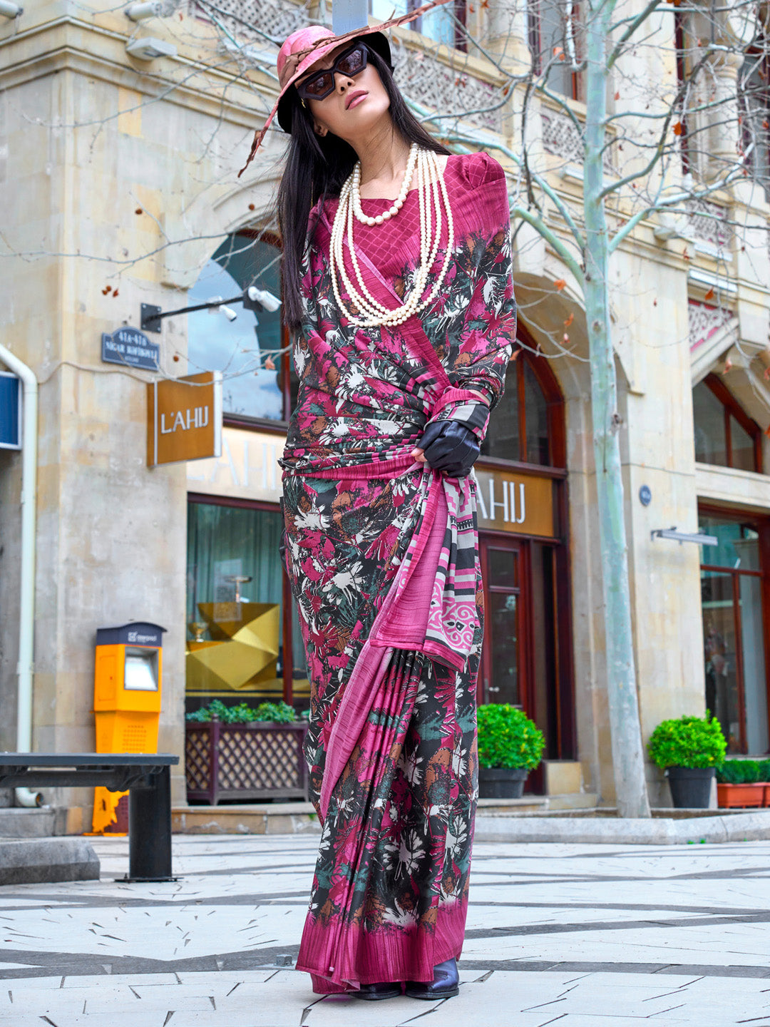 Women's Crepe Pink Printed Designer Saree With Blouse Piece