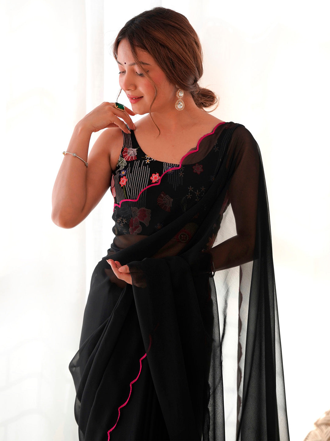 Women's Georgette Black Embellished Designer Saree With Blouse Piece